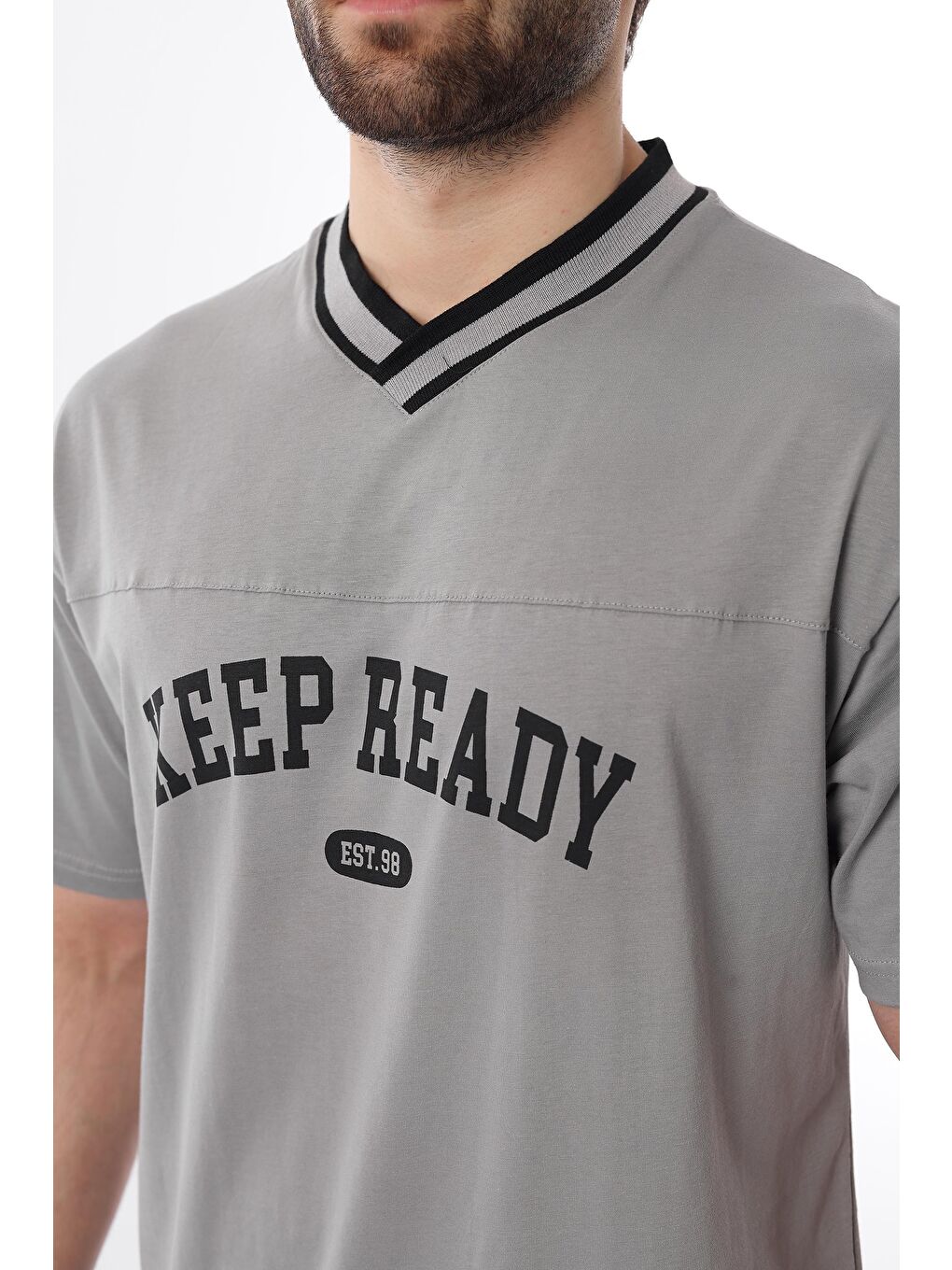 Boyalı Gri V Yaka Baskılı Kısa Kollu Overfit %100 Pamuk Tişört 7039-3