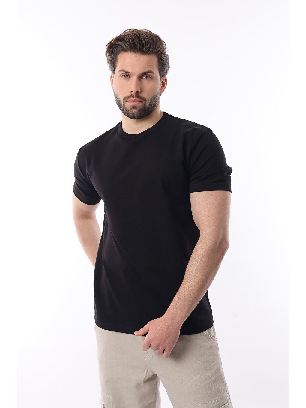 Siyah Bisiklet Yaka Basic Kısa Kollu Tişört 7042