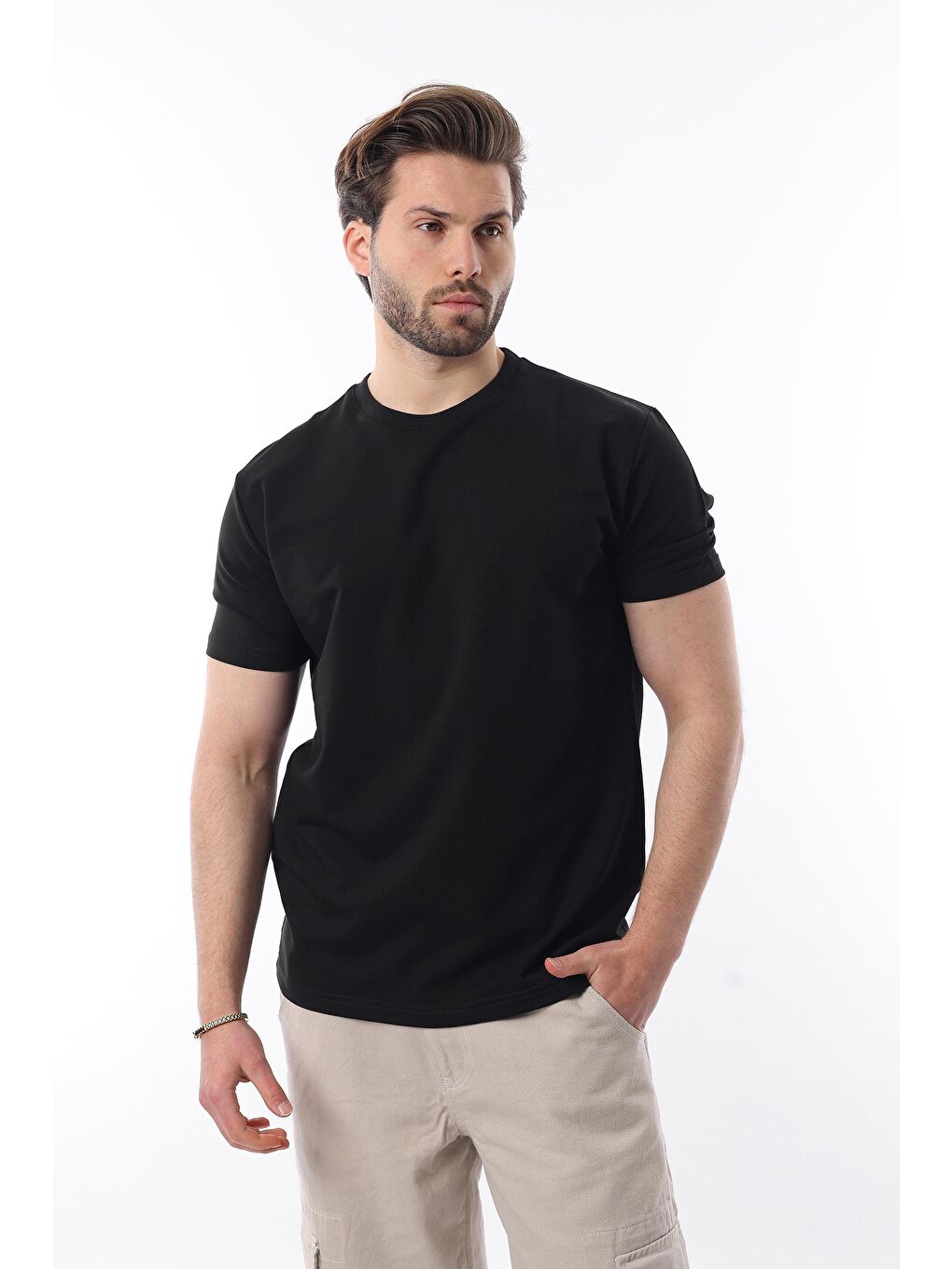 Siyah Bisiklet Yaka Basic Kısa Kollu Tişört 7042-1