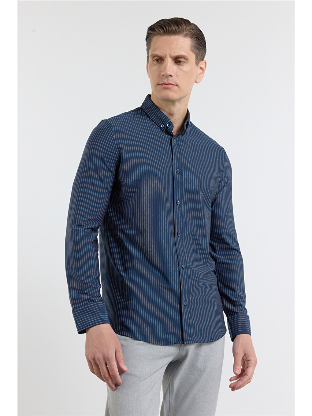 Lacivert Çizgili Desen İtalyan Yaka Uzun Kol Torba Cep Standart Fit Esnek Gömlek 1004260157