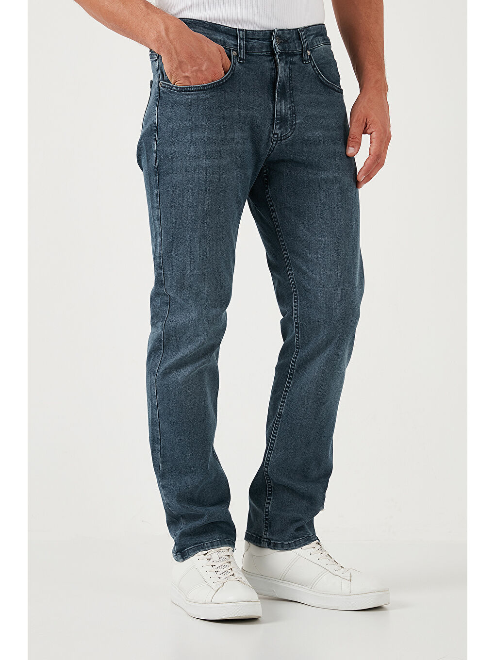 Buratti Mavi Pamuklu Yüksek Bel Comfort Fit Boru Paça Erkek Jeans 4400S02TEXAS - 2