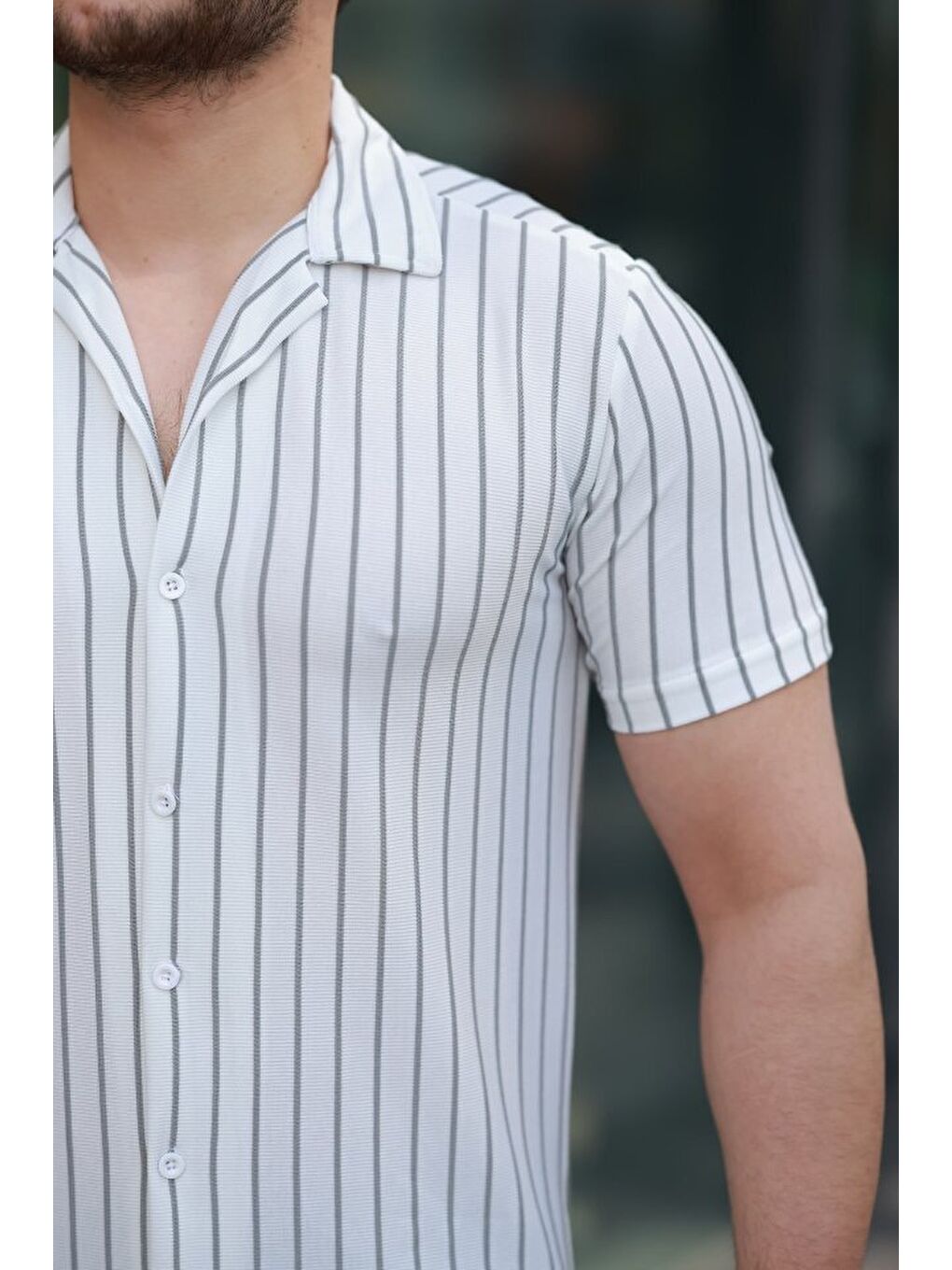 Beyaz Erkek Kısa Kollu Gri çizgi Desenli örme Kumaş Pamuklu Gömlek-2