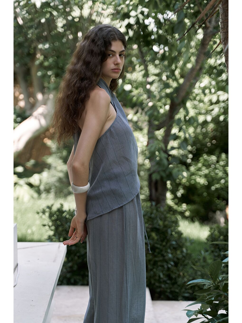 Gri Cadhas Boyundan Bağlamalı Füme Crop Pantolon Takım-3