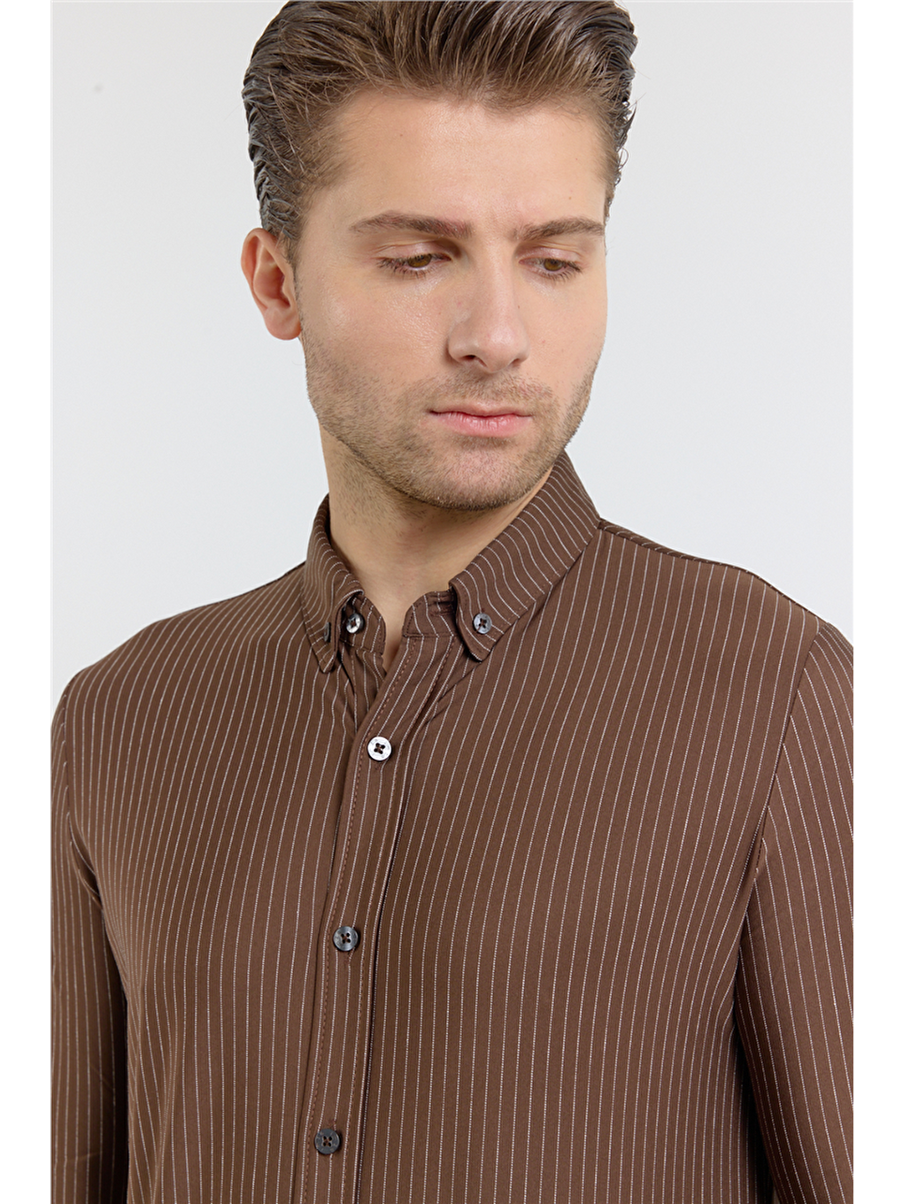Kahverengi Çizgili Desen İtalyan Yaka Uzun Kol Torba Cep Standart Fit Esnek Gömlek 1004260157-3