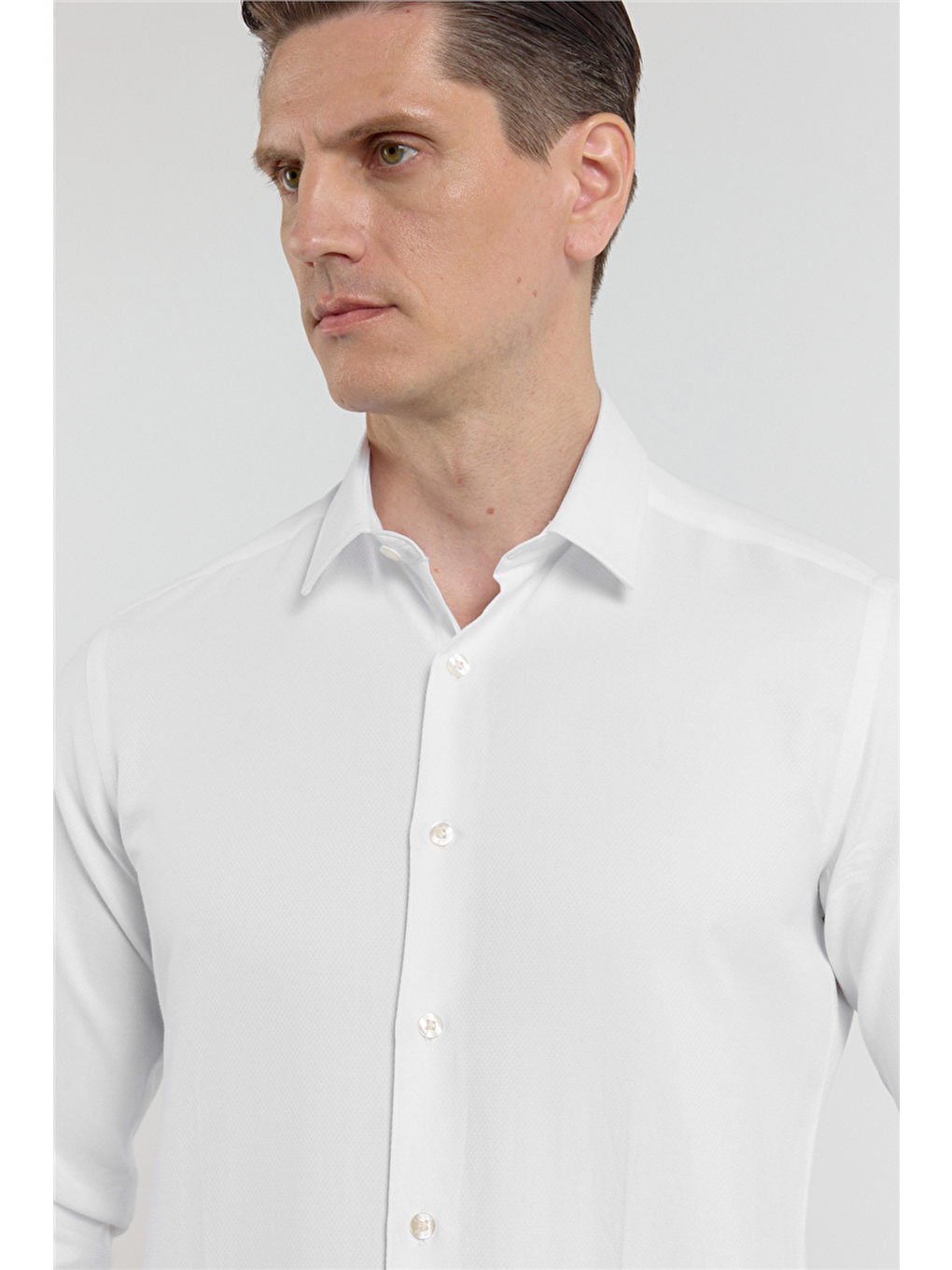 Beyaz Kendinden Desenli Sert Yaka Uzun Kol Cepsiz Slim Fit Pamuklu Gömlek 1004255283-3