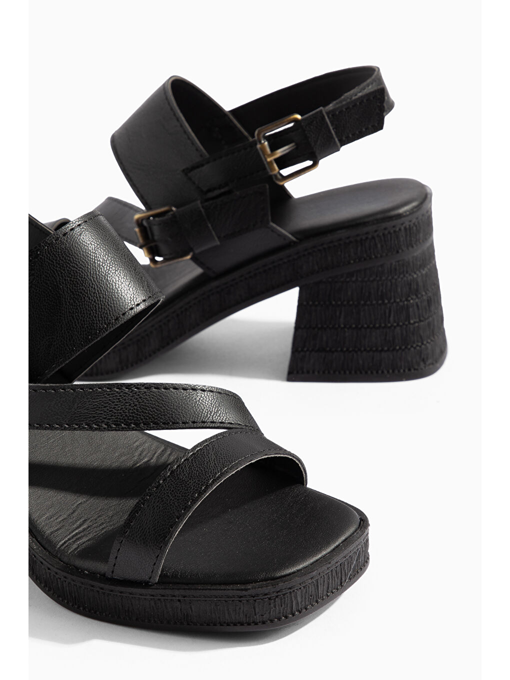 Siyah Loske Günlük Ortopedik Klasik Topuklu Kadın Ayakkabı-1