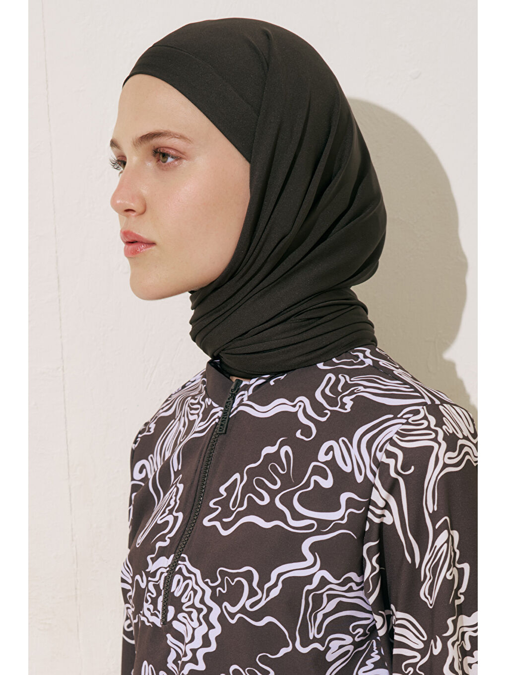 Bone Bağlamalı Mayo Şal Kahverengi