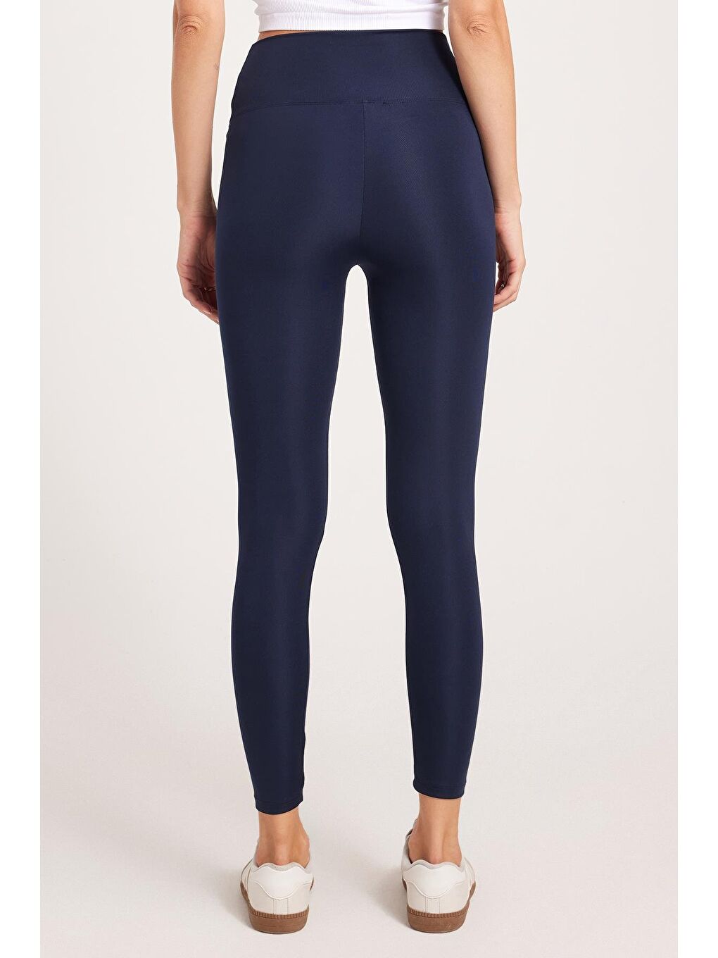 Kadın Slim Fit Dar Kesim Scuba Kumaş Beli Lastikli Lacivert Tayt-5