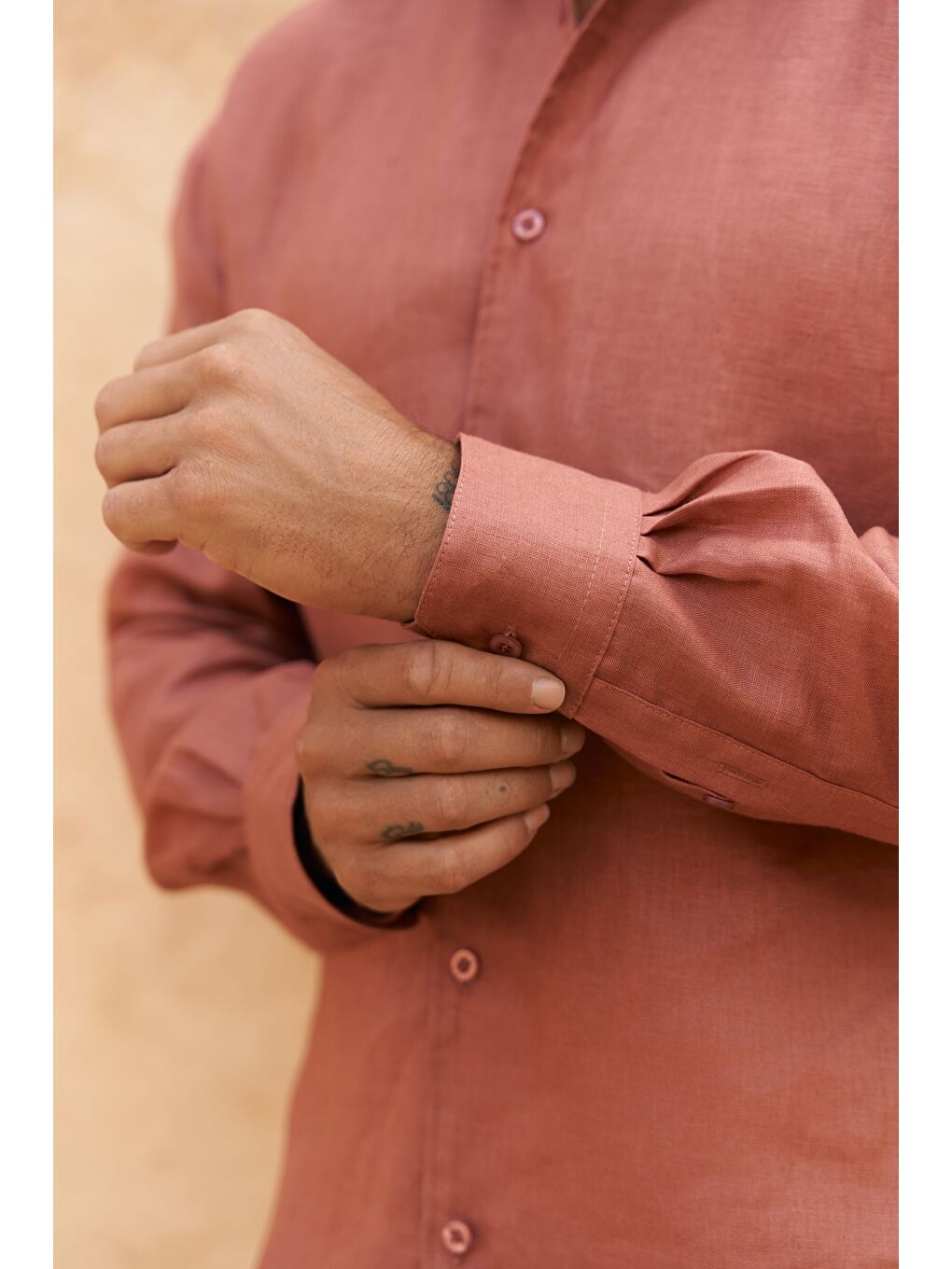 Kahverengi Ottavia Tarçın Keten Oversize Erkek Gömlek-7