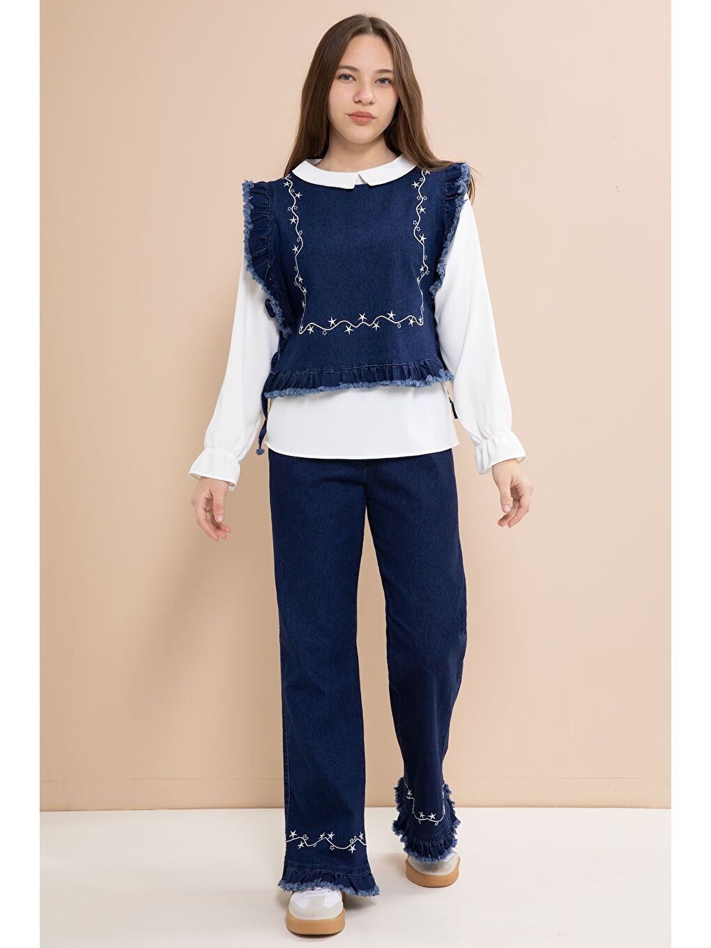 Lacivert Nakışlı Jean Süveterli Püsküllü Pantolonlu 3lü Kız Çocuk Jean Takım 23484