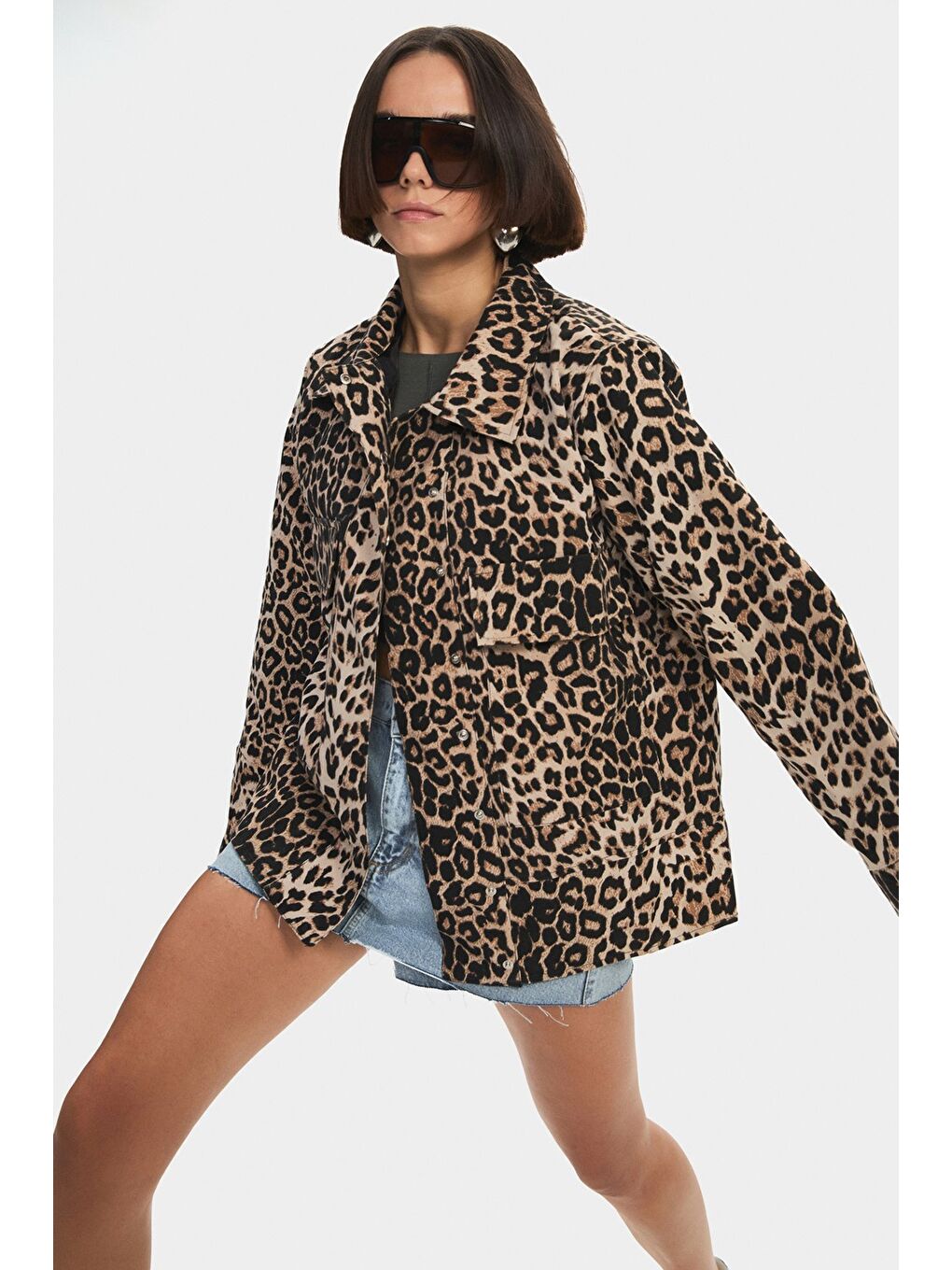 Bej Kadın Gömlek Yaka Leopar Desenli Ceket-2