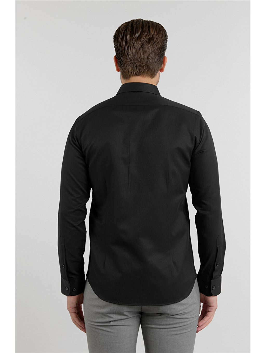 Siyah Kendinden Desenli Sert Yaka Uzun Kol Cepsiz Slim Fit Pamuklu Gömlek 1004255283-4