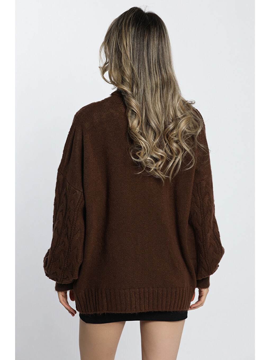 Kahverengi Kışlık Balıkçı Yaka Örgü Detaylı Kadın Salaş Triko Kazak-4