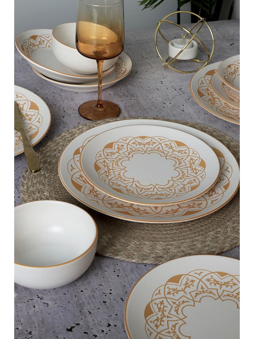 Beyaz Hatırat Yemek Takımı 24 Parça 6 Kişilik-1