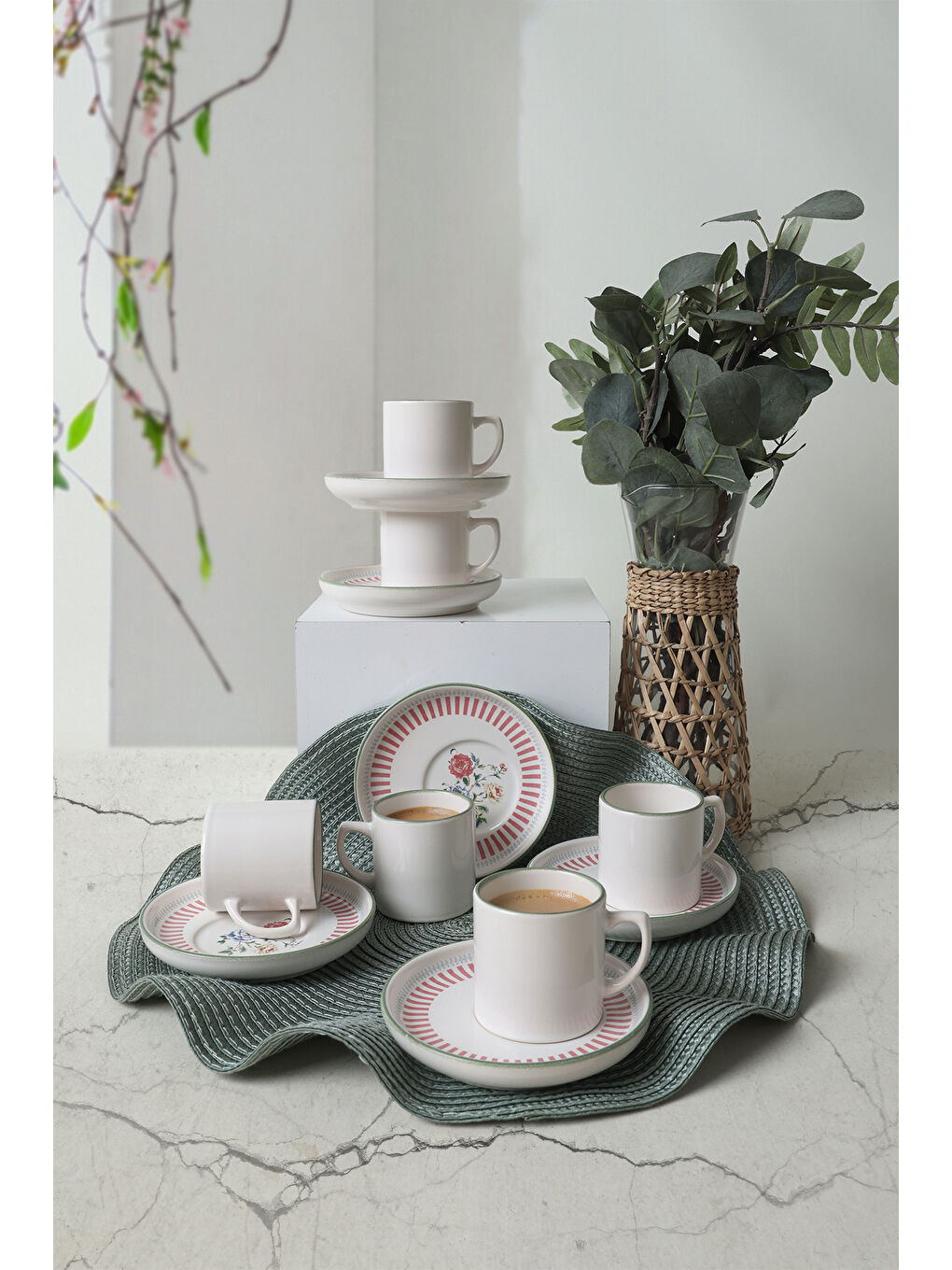 Karışık Rose Line Nordic Kahve Takımı 12 Parça 6 Kişilik-1