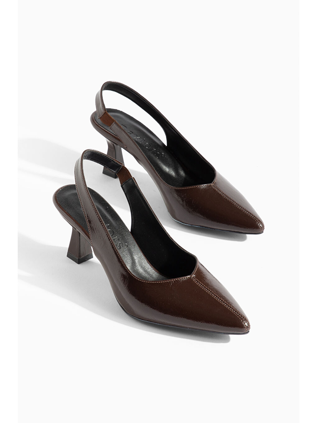 Kahverengi D2301 Günlük Ortopedik Kadın Klasik Topuklu Ayakkabı