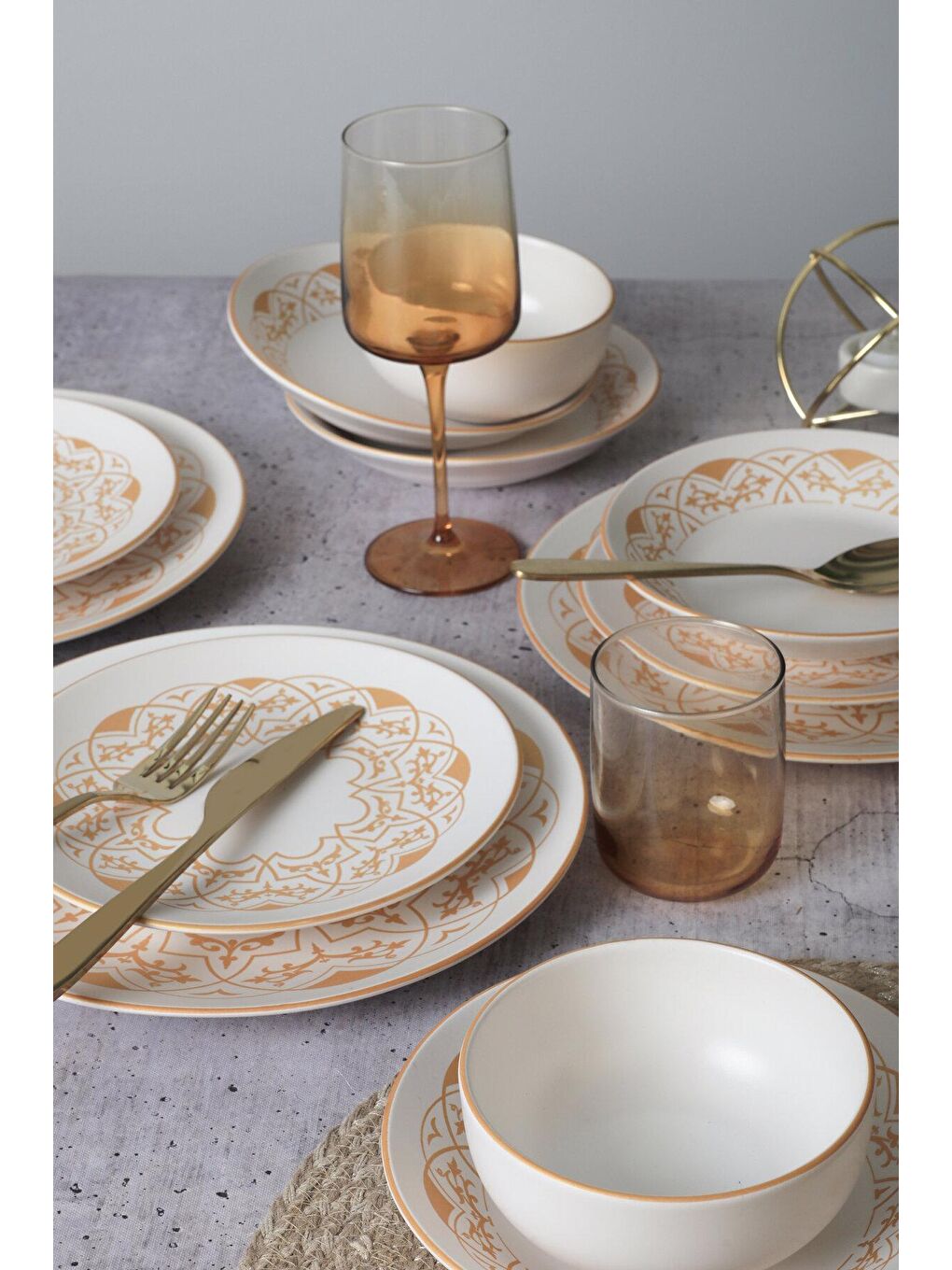 Beyaz Hatırat Yemek Takımı 24 Parça 6 Kişilik-4