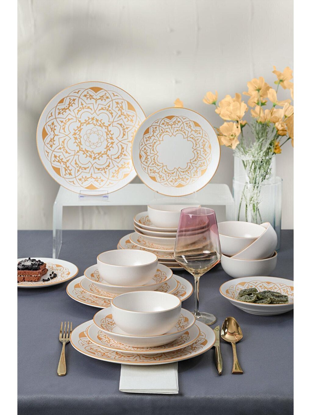 Beyaz Hatırat Yemek Takımı 24 Parça 6 Kişilik-5