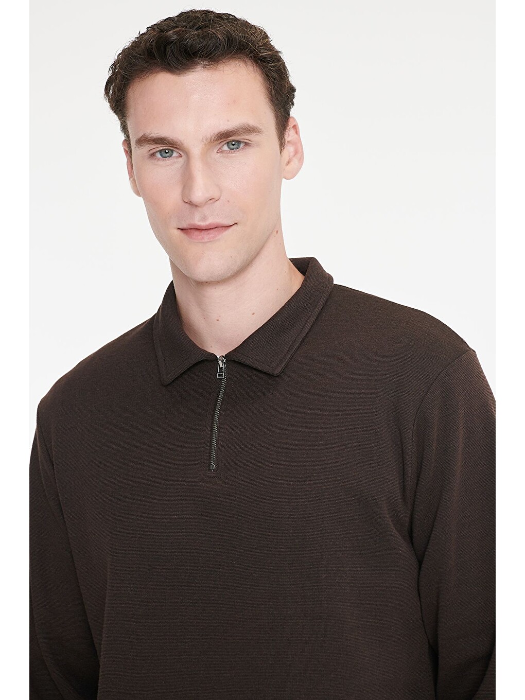 Erkek Kahverengi Pamuklu Standart Fit Normal Kesim Polo Yaka Sweatshirt-3
