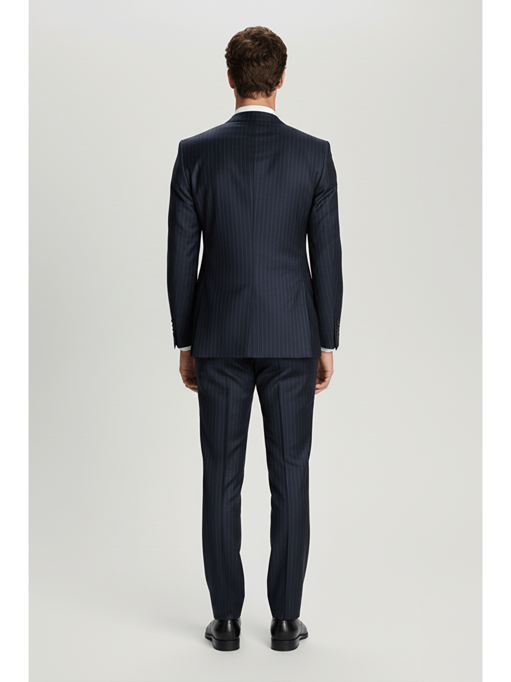 Siyah Regular Fit %100 Yün Çizgili Mono Yaka Takım Elbise-2
