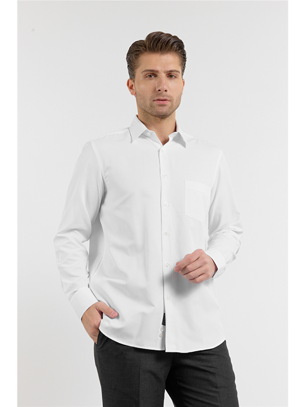 Beyaz Kendinden Desenli Sert Yaka Uzun Kol Cepli Comfort Fit Pamuklu Gömlek 1004255269