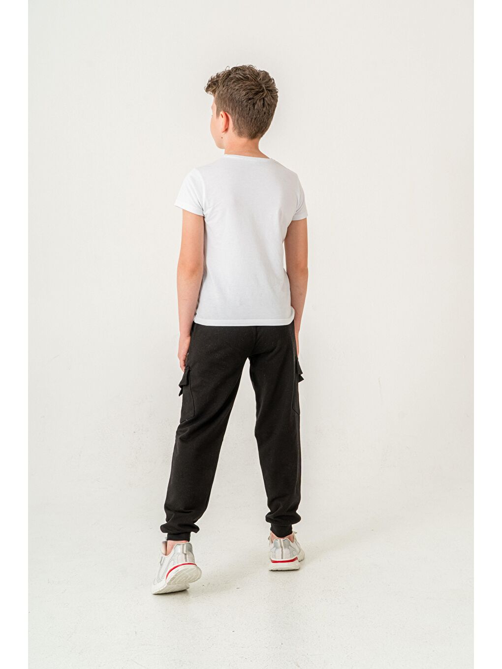 Siyah Çift Kargo Cepli Cep Kapagı Balıksırtlı Erkek Çocuk Eşofman Altı-7