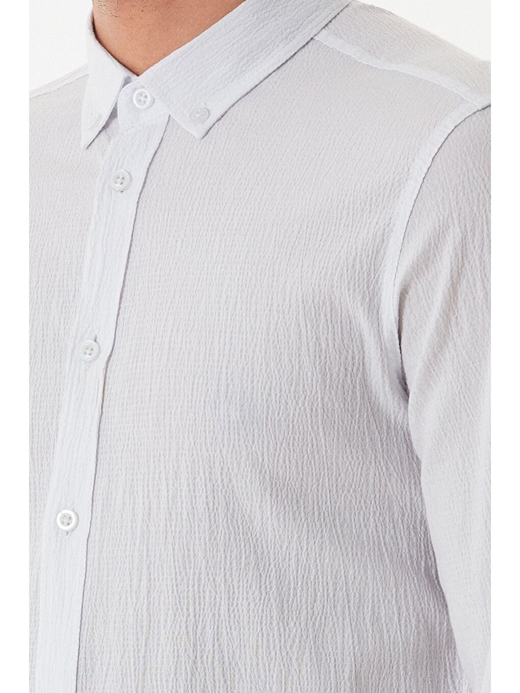Beyaz Krinkıl Kumaş Düğmeli Gömlek-4