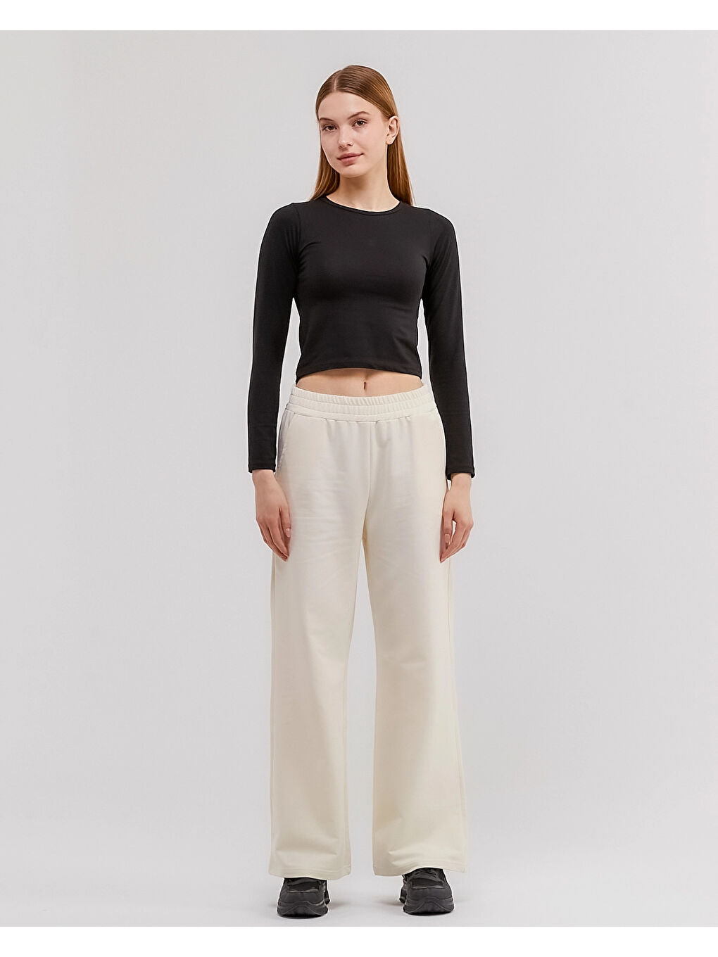 Ekru Beli Lastikli Bol Paça Kadın Eşofman Altı N003-1