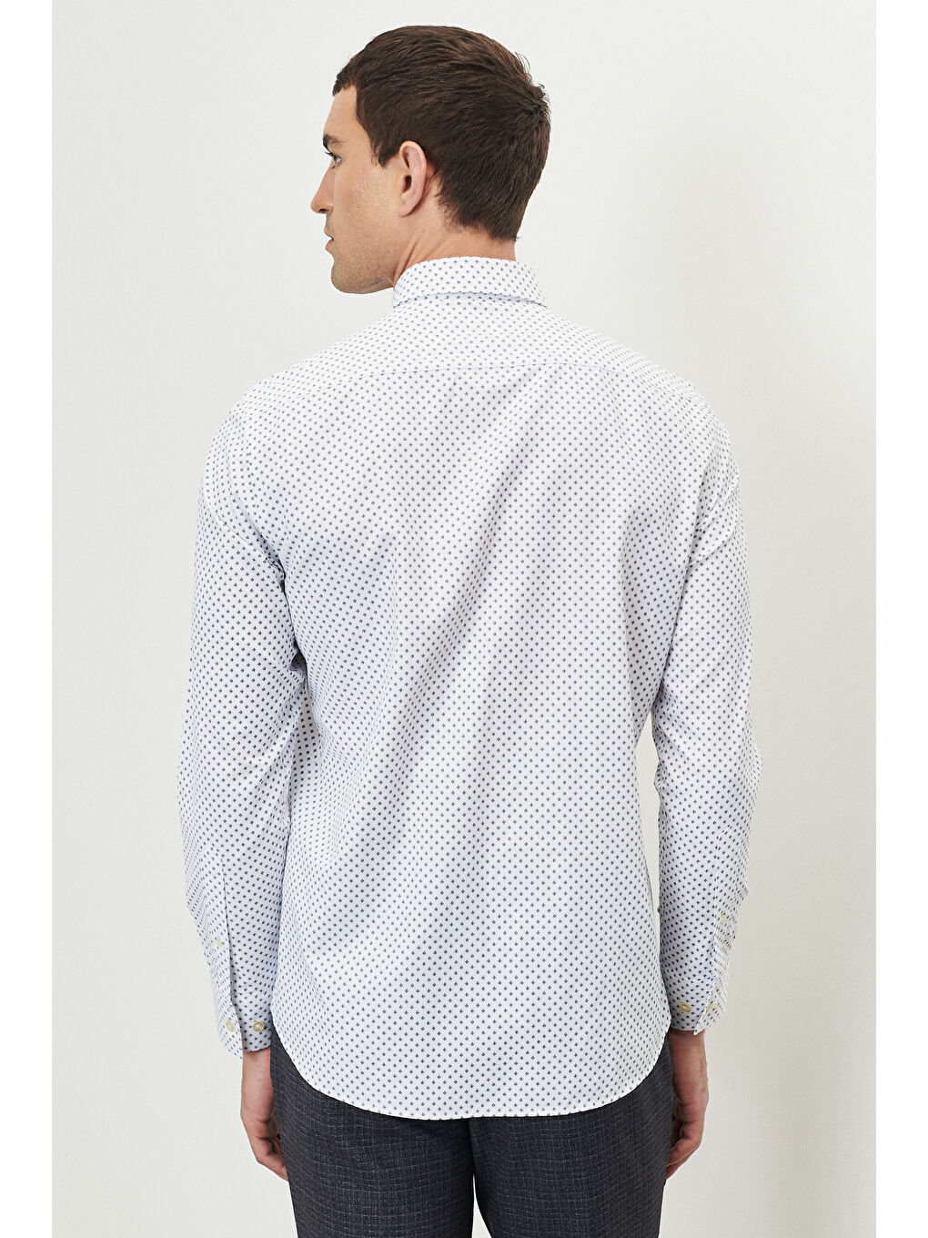 Erkek Beyaz-Haki Slim Fit Dar Kesim Düğmeli Yaka Baskılı Gömlek-3