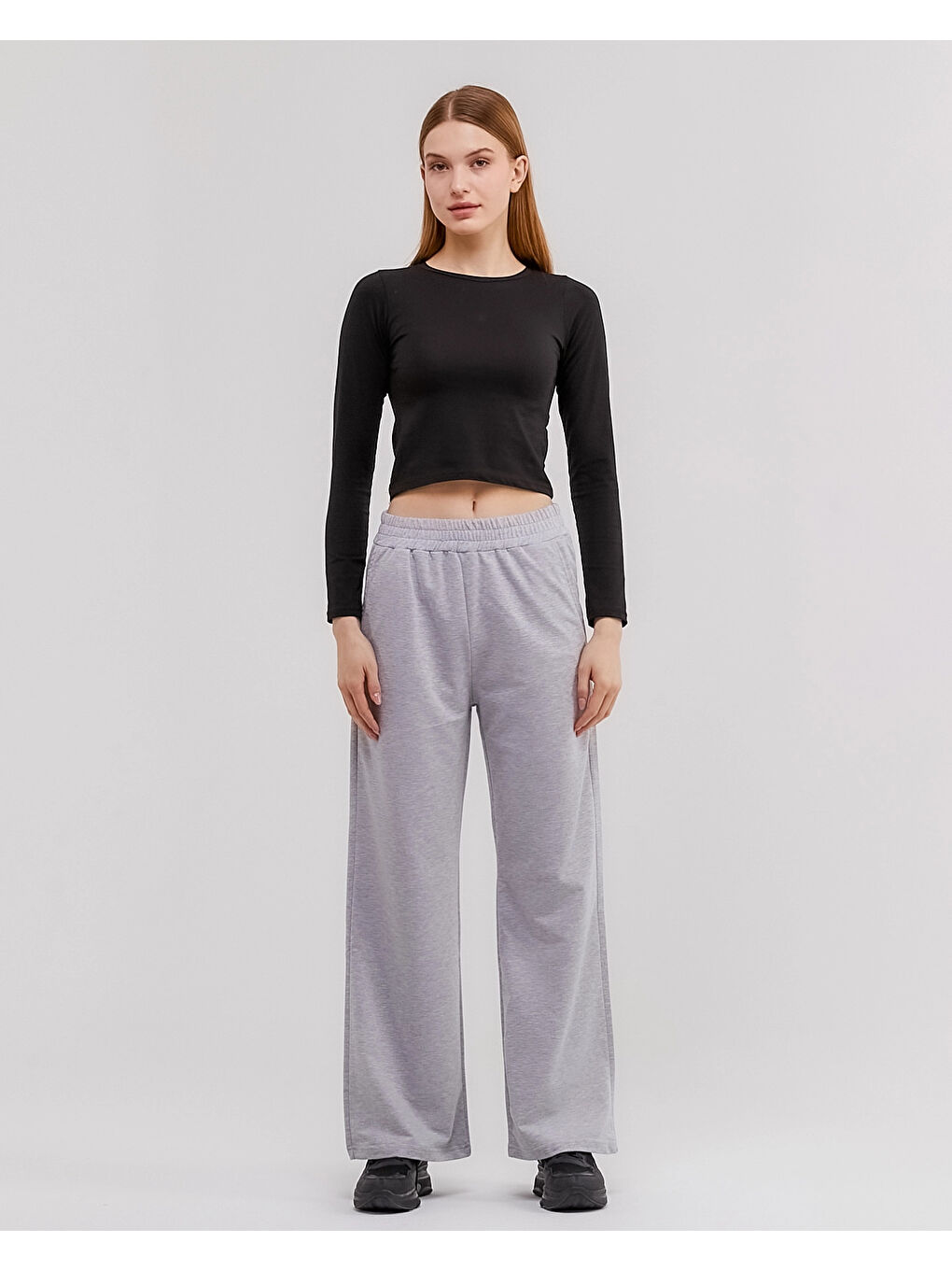 Gri Beli Lastikli Bol Paça Kadın Eşofman Altı N003