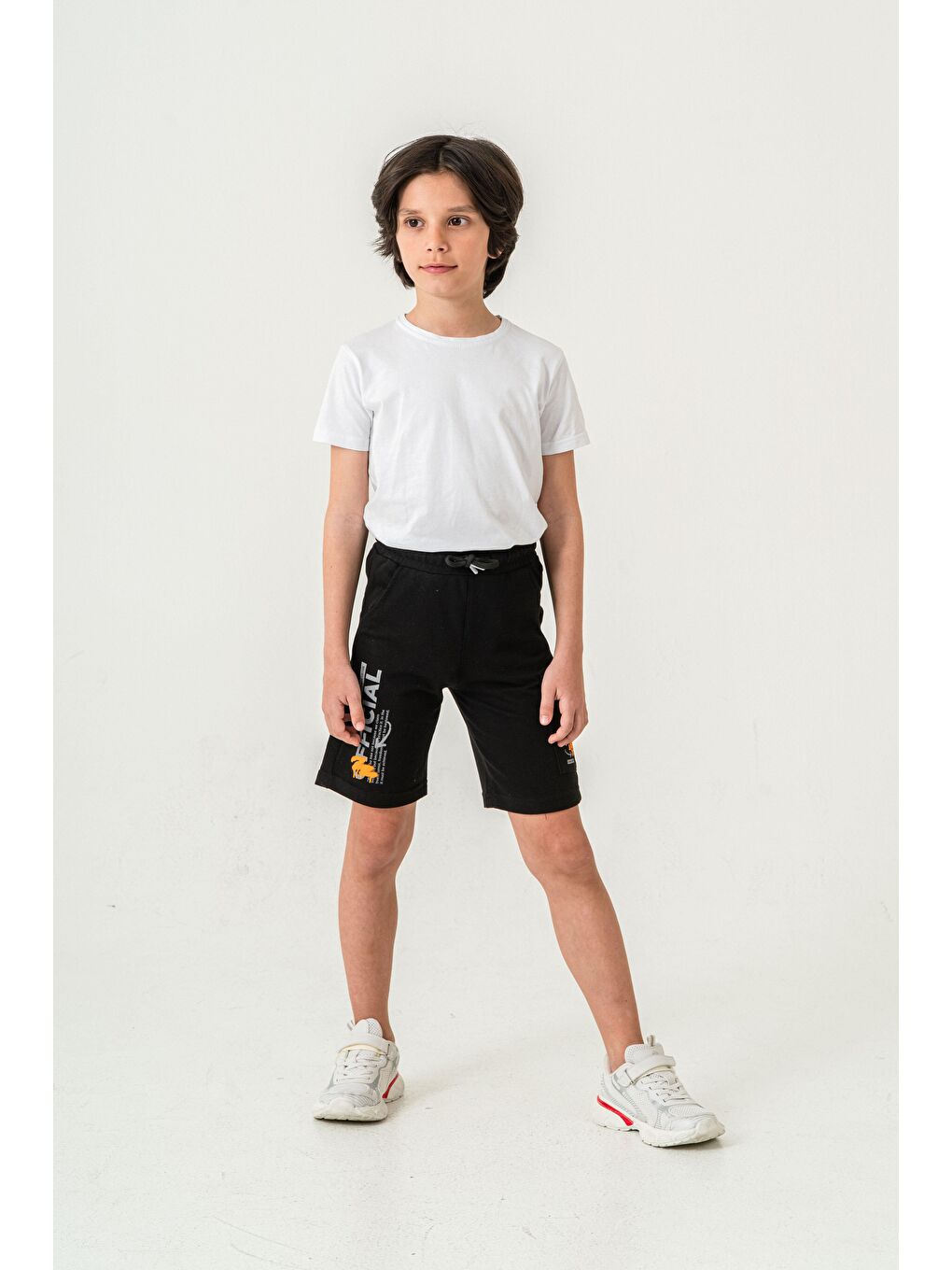 Siyah Offical Baskılı Kargo Cepli Erkek Çocuk Şort