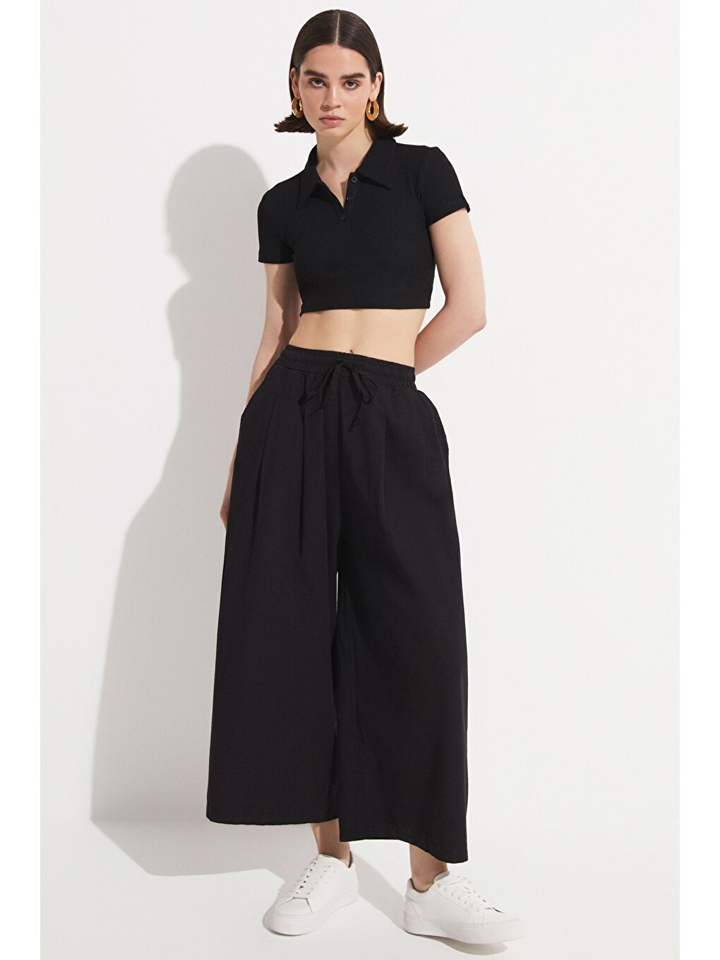 Siyah Beli Lastikli Bol Paça Pantolon