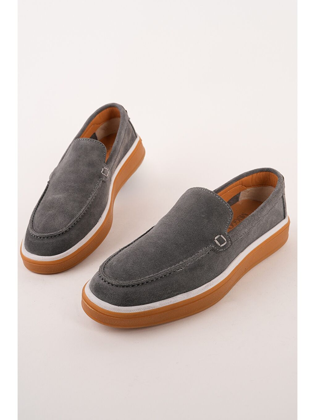 Gri COVENT Hakiki Süet Deri Bağcıksız Erkek Günlük Loafer Ayakkabı
