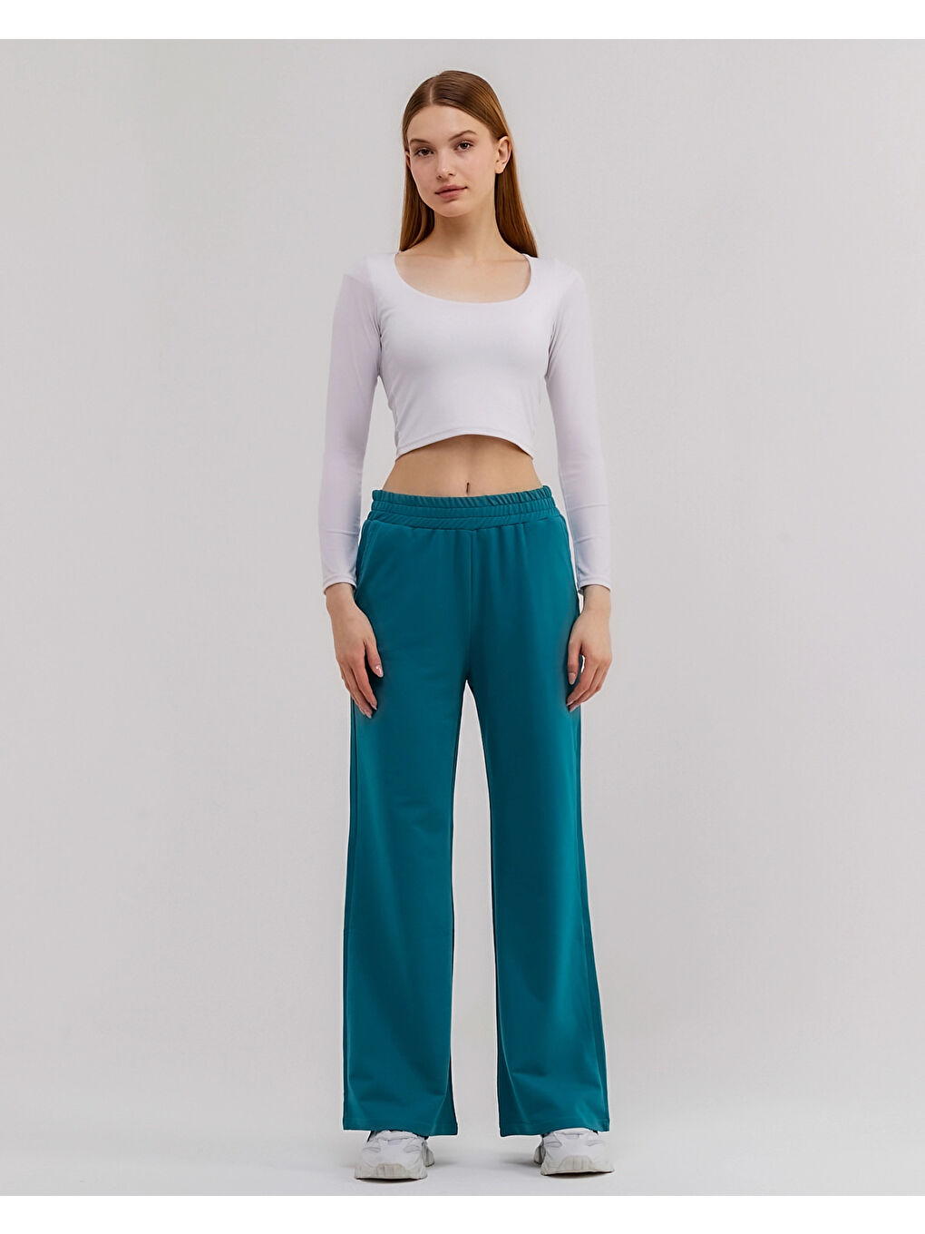 Yeşil Beli Lastikli Bol Paça Kadın Eşofman Altı N003