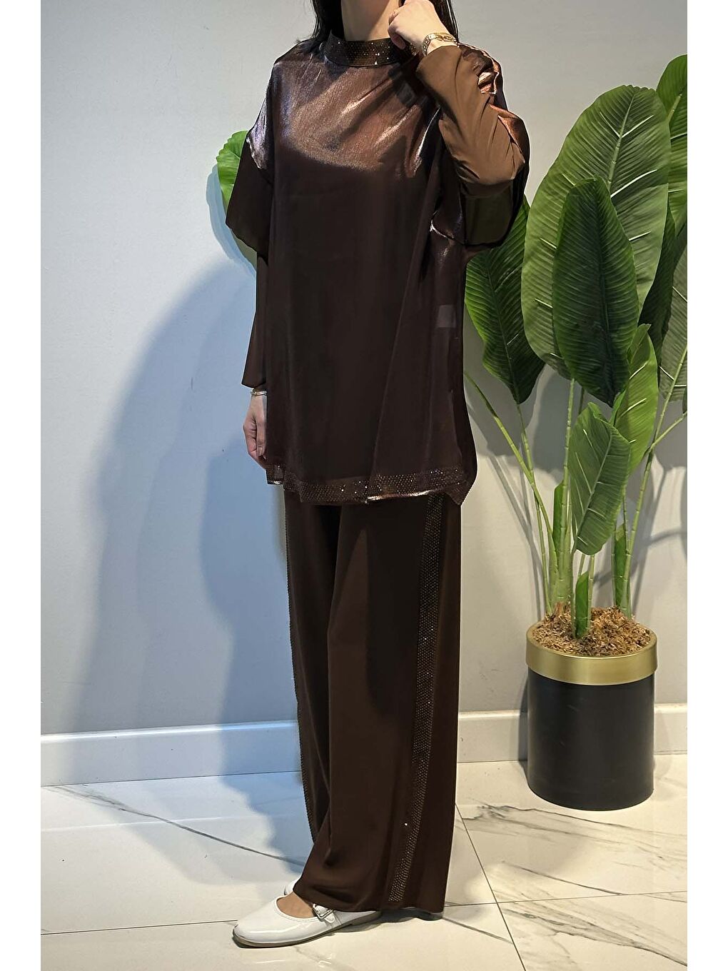 Transparan ve Taş Detay Bluz ve Pantolon Takım 8614 Kahverengi-2