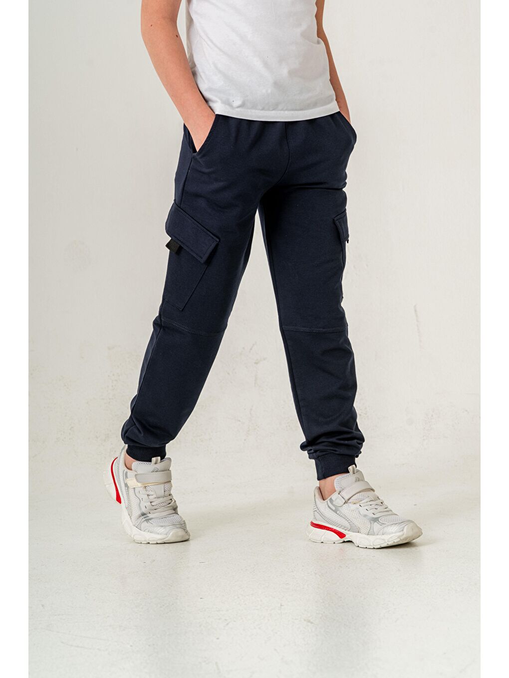 Lacivert Çift Kargo Cepli Cep Kapagı Balıksırtlı Erkek Çocuk Eşofman Altı-3