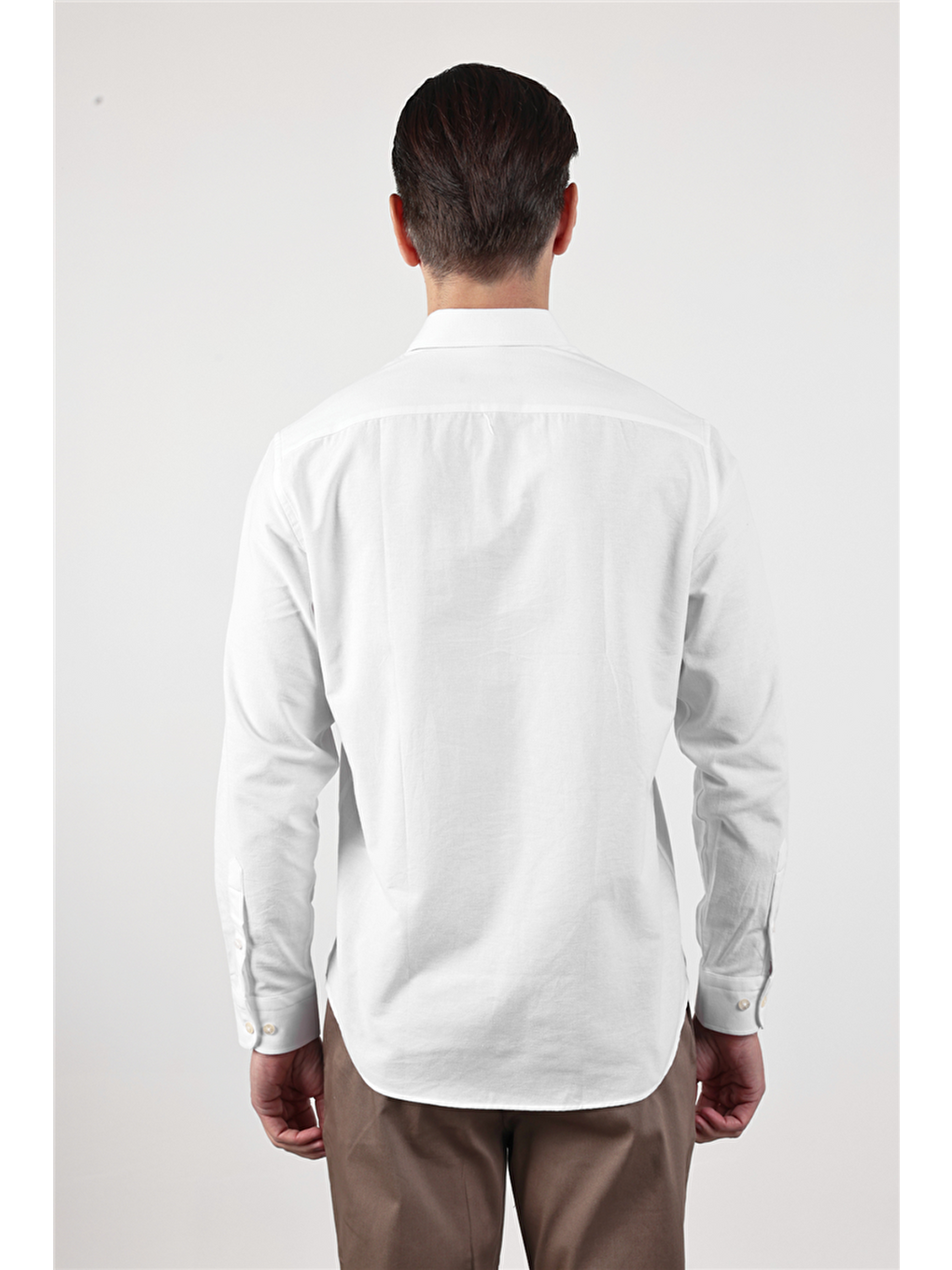 Beyaz Oxford Düğmeli Yaka Uzun Kol Cepsiz Slim Fit Pamuklu  Gömlek 1004260182-3