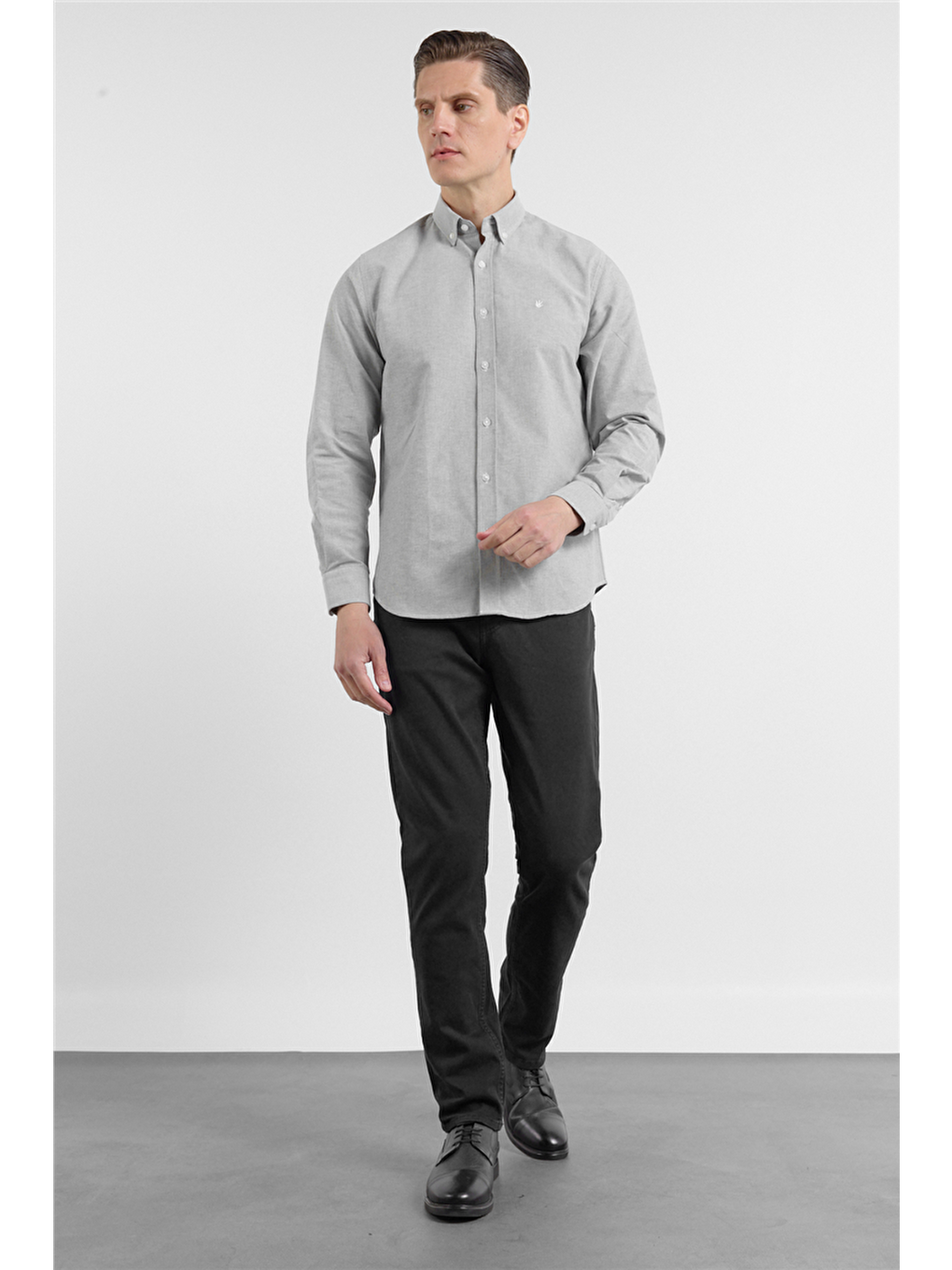 Haki Oxford Düğmeli Yaka Uzun Kol Cepsiz Slim Fit Pamuklu  Gömlek 1004260182-1