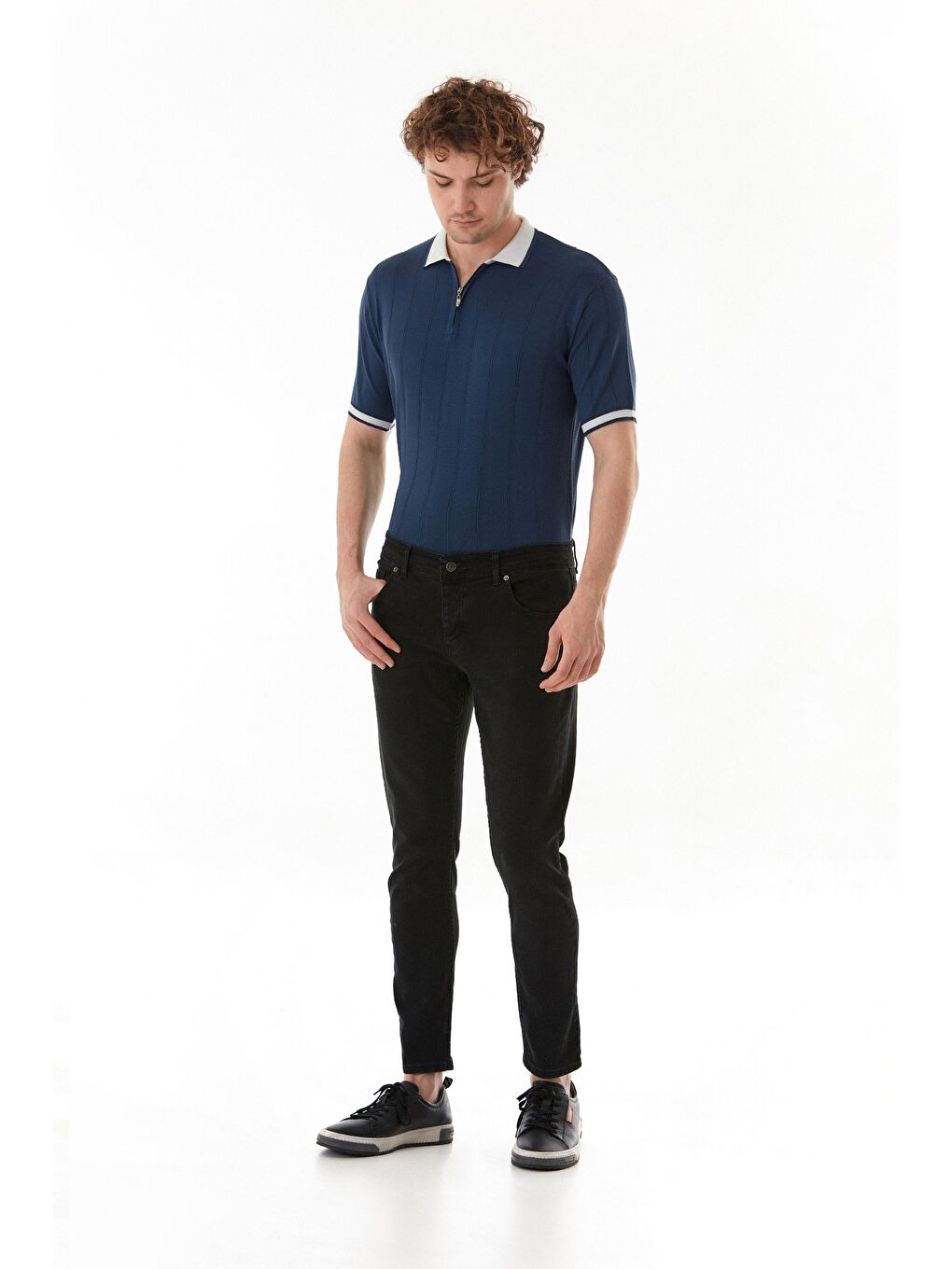 Siyah Fermuarlı Slim Fit Jean Pantolon-2