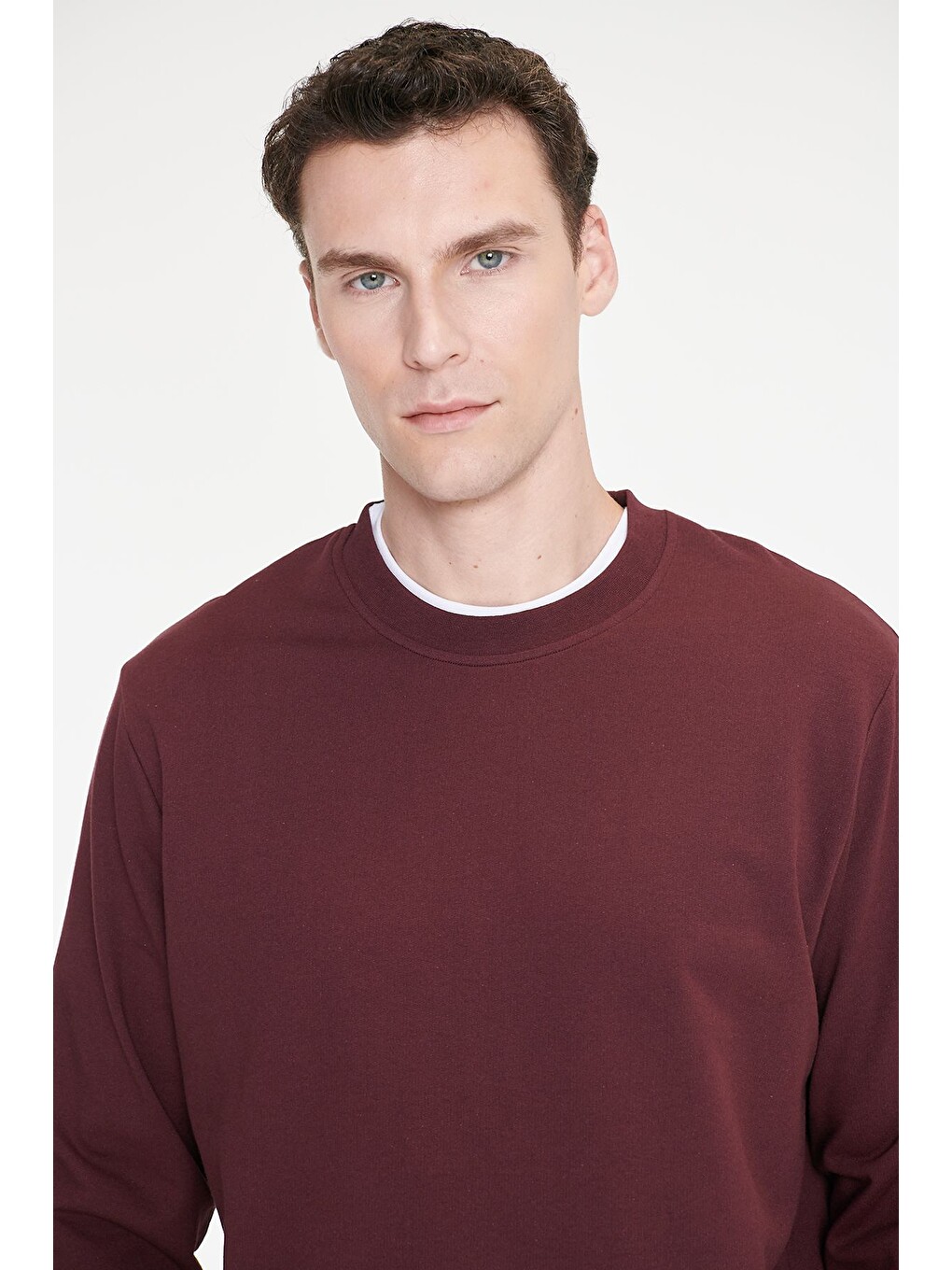 Erkek Bordo Pamuklu Standart Fit Normal Kesim 2 İplik Bisiklet Yaka Sweatshirt-3