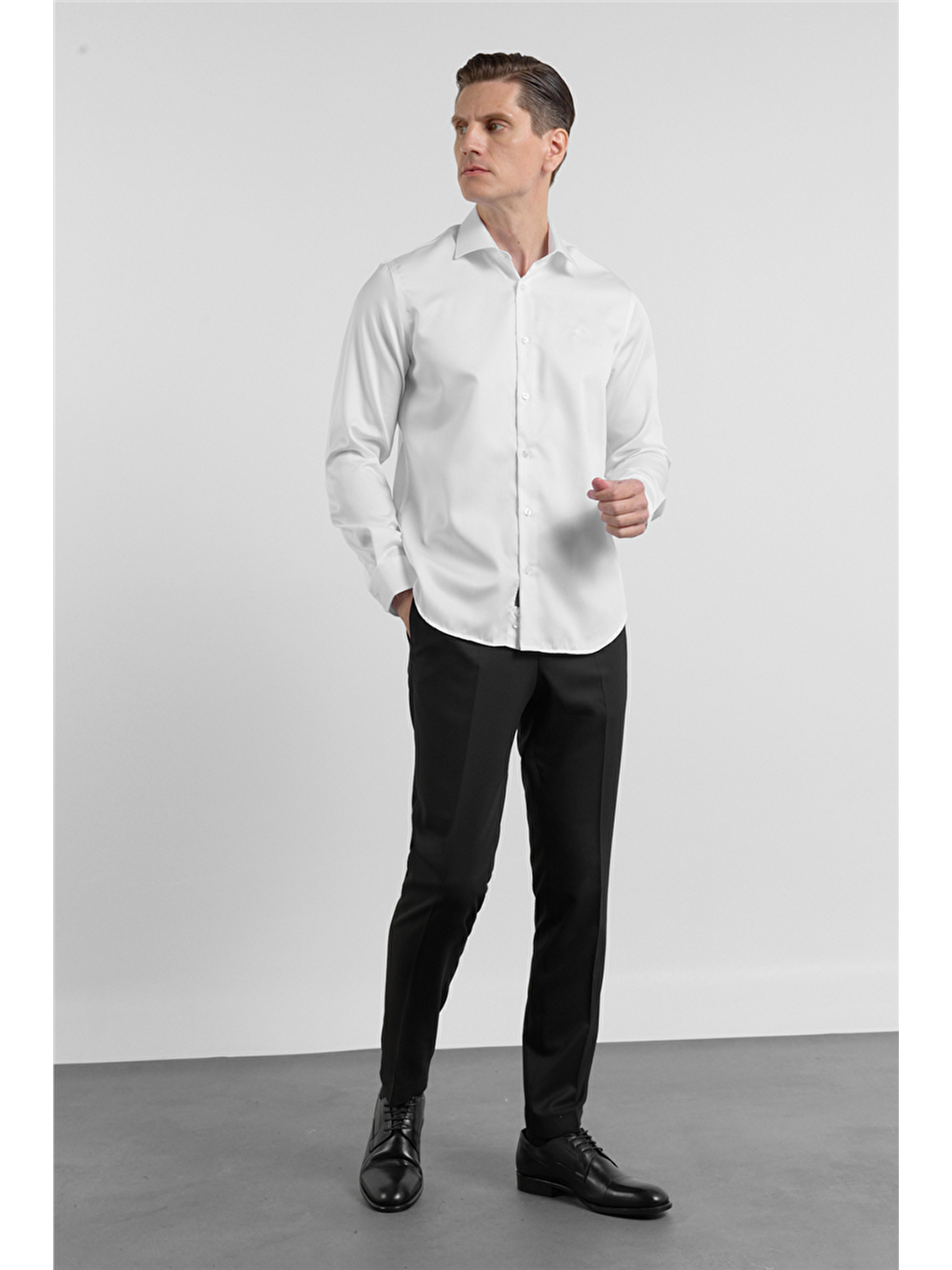 Beyaz Saten İtalyan Yaka Uzun Kol Cepsiz Slim Fit %100 Pamuk Gömlek 1004255231-1