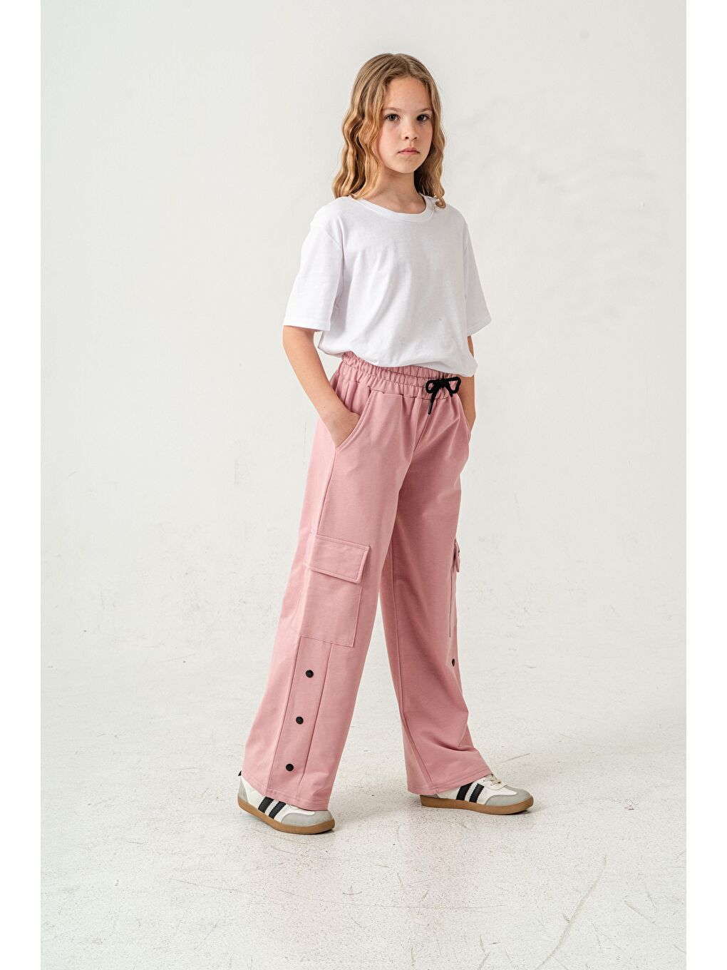 Pembe Kargo Cepli Paçalar Rivetli Cep Kapagı Inspiration Baskılı Kız Çocuk Eşofman Altı-2