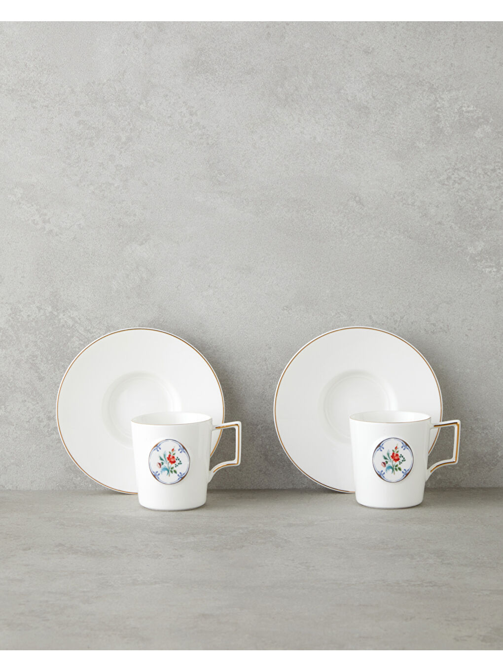 Charmed Bloom Porselen 4 Parça 2 Kişilik Double Kahve Fincan Takımı 155 ml Beyaz-Gold-1