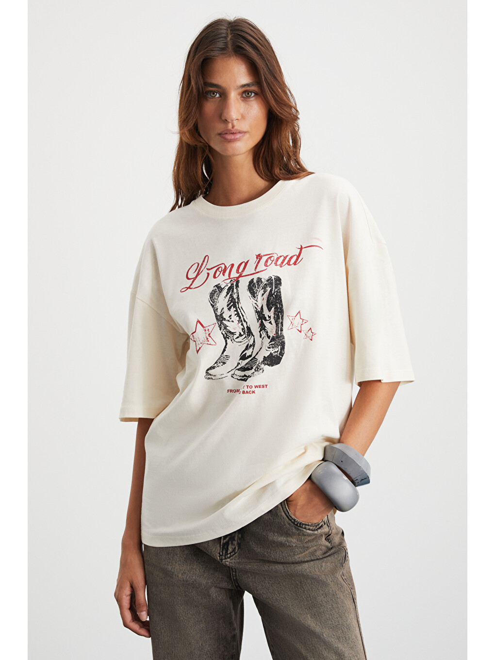 Ekru MAJER Kadın %100 Organik Pamuklu Western Tema Baskılı Regular Fit KREM T-Shirt