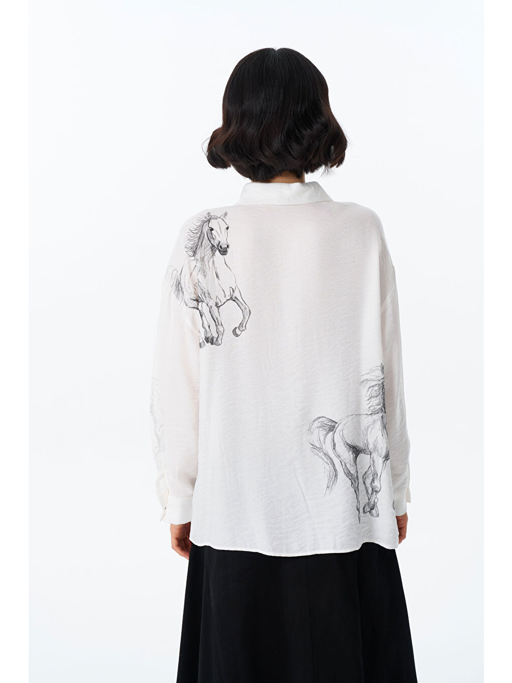 Lila At Desenli Düğmeli Gömlek Ekru-Siyah-4