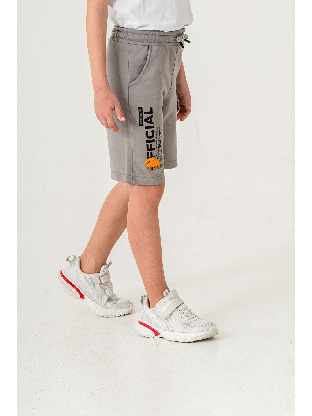 Gri Offical Baskılı Kargo Cepli Erkek Çocuk Şort-4