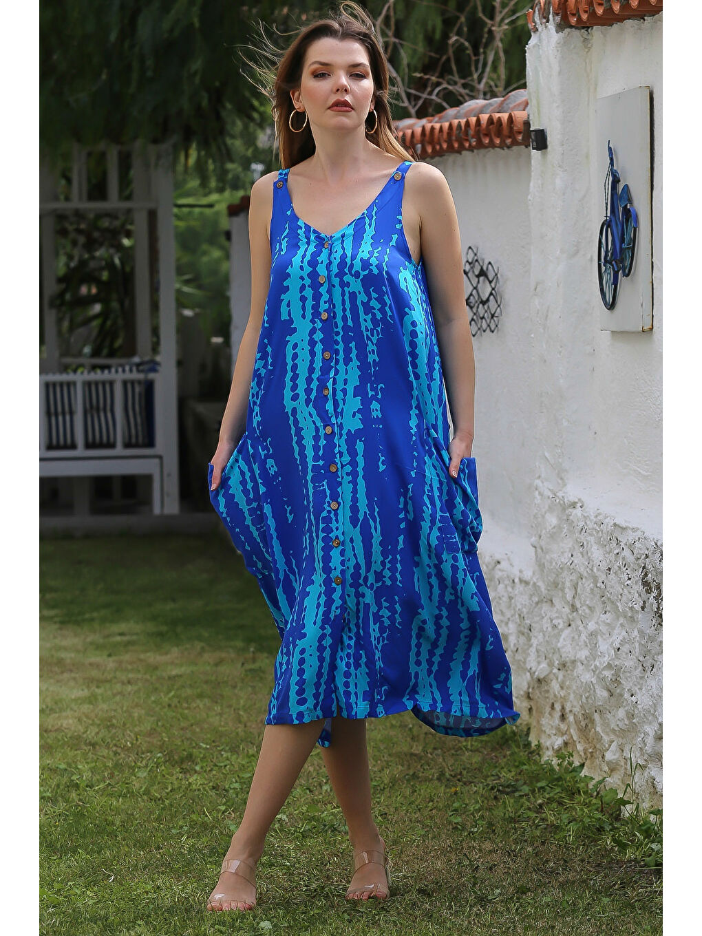 Turkuaz Askılı Düğmeli Cepli Allover Baskılı Casual Viskon Dokuma Elbise 115 60-1