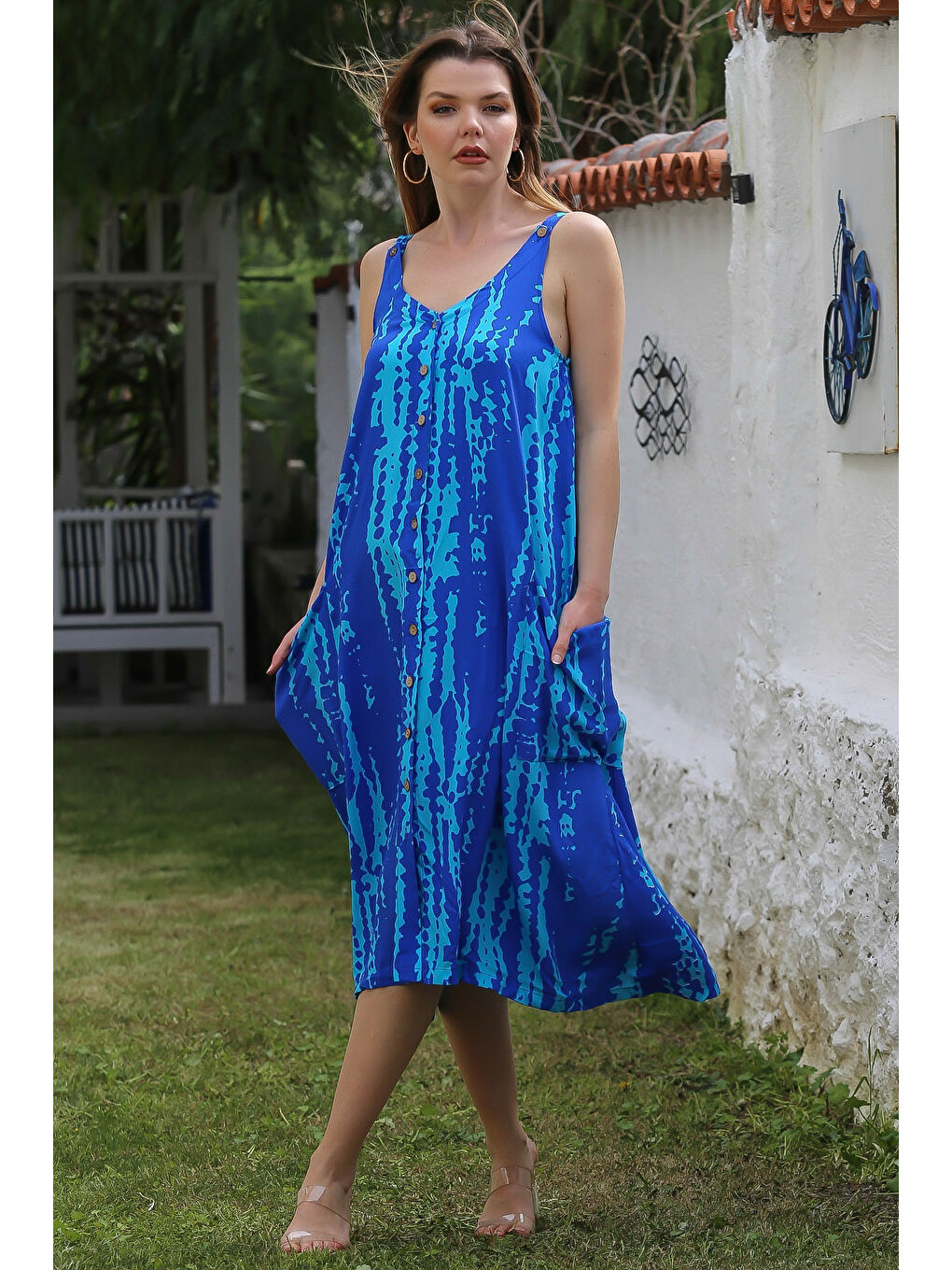 Turkuaz Askılı Düğmeli Cepli Allover Baskılı Casual Viskon Dokuma Elbise 115 60-2