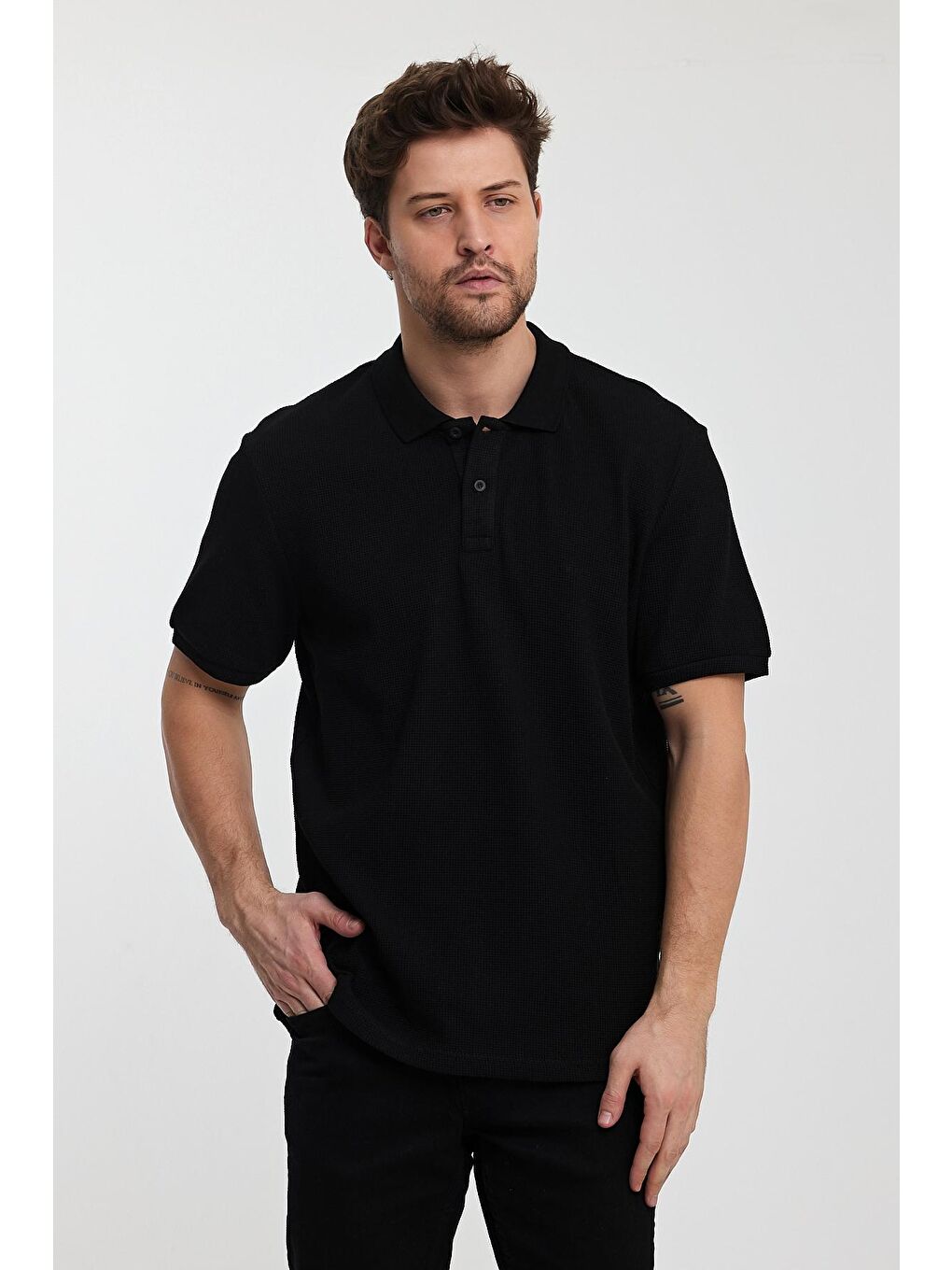 Siyah Polo Yaka Erkek Tişört-1