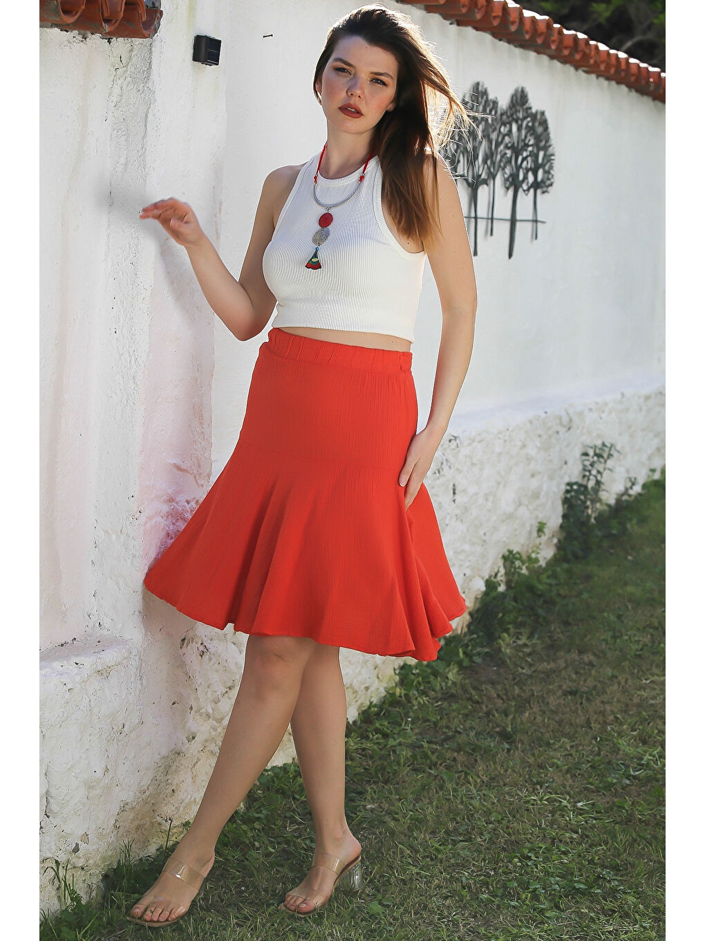 Kırmızı Narçiçeği Yıkamalı Kloş Kesim Kuşaklı Casual Müslin Dokuma Şort Etek 60 55-5